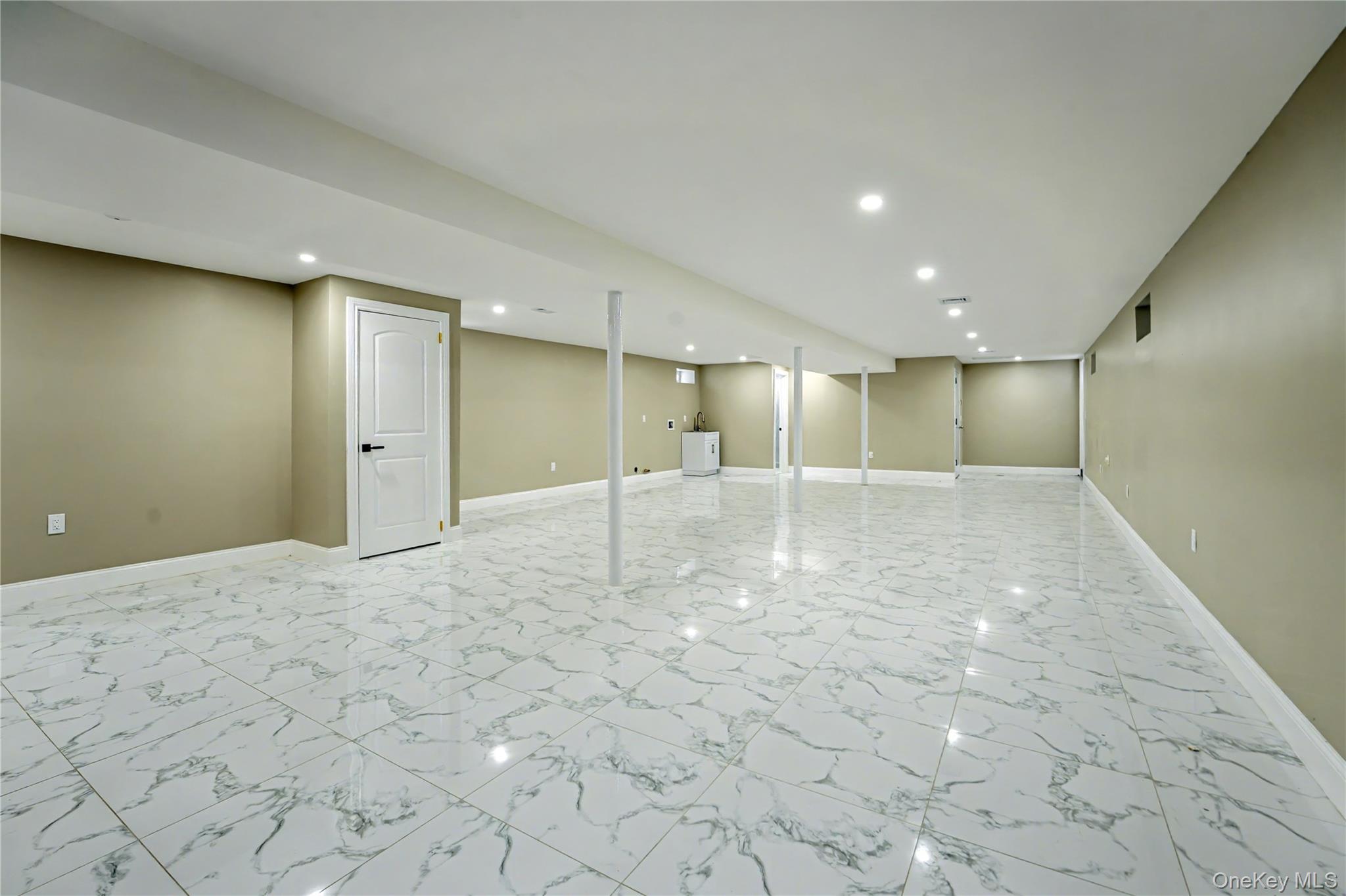 Single Family 149th Queens, NY 11436, MLS-930894-22