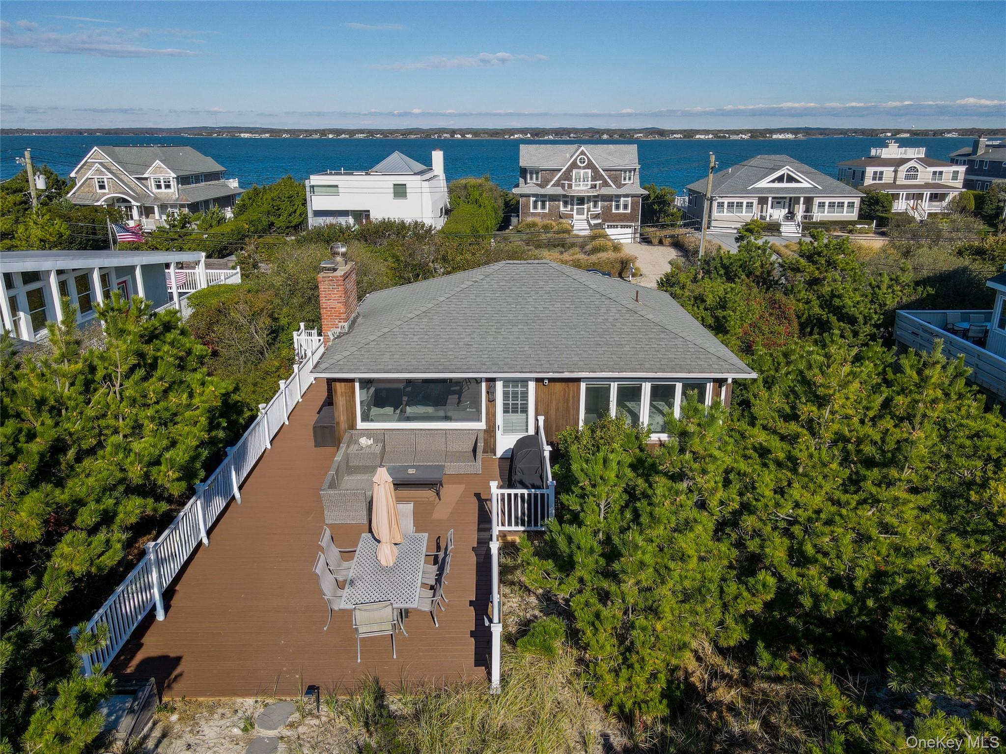 Single Family Dune Suffolk County, NY 11977, MLS-930904-15