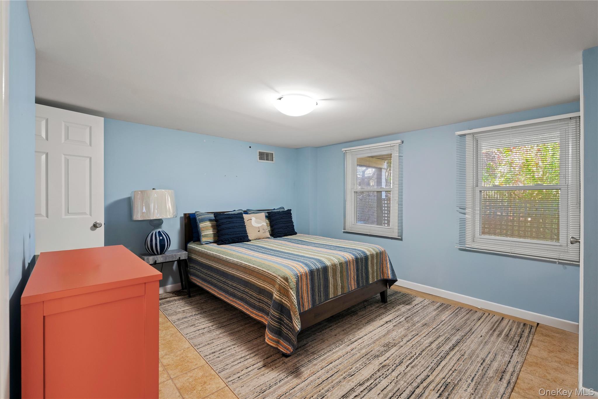 Single Family Dune Suffolk County, NY 11977, MLS-930904-27