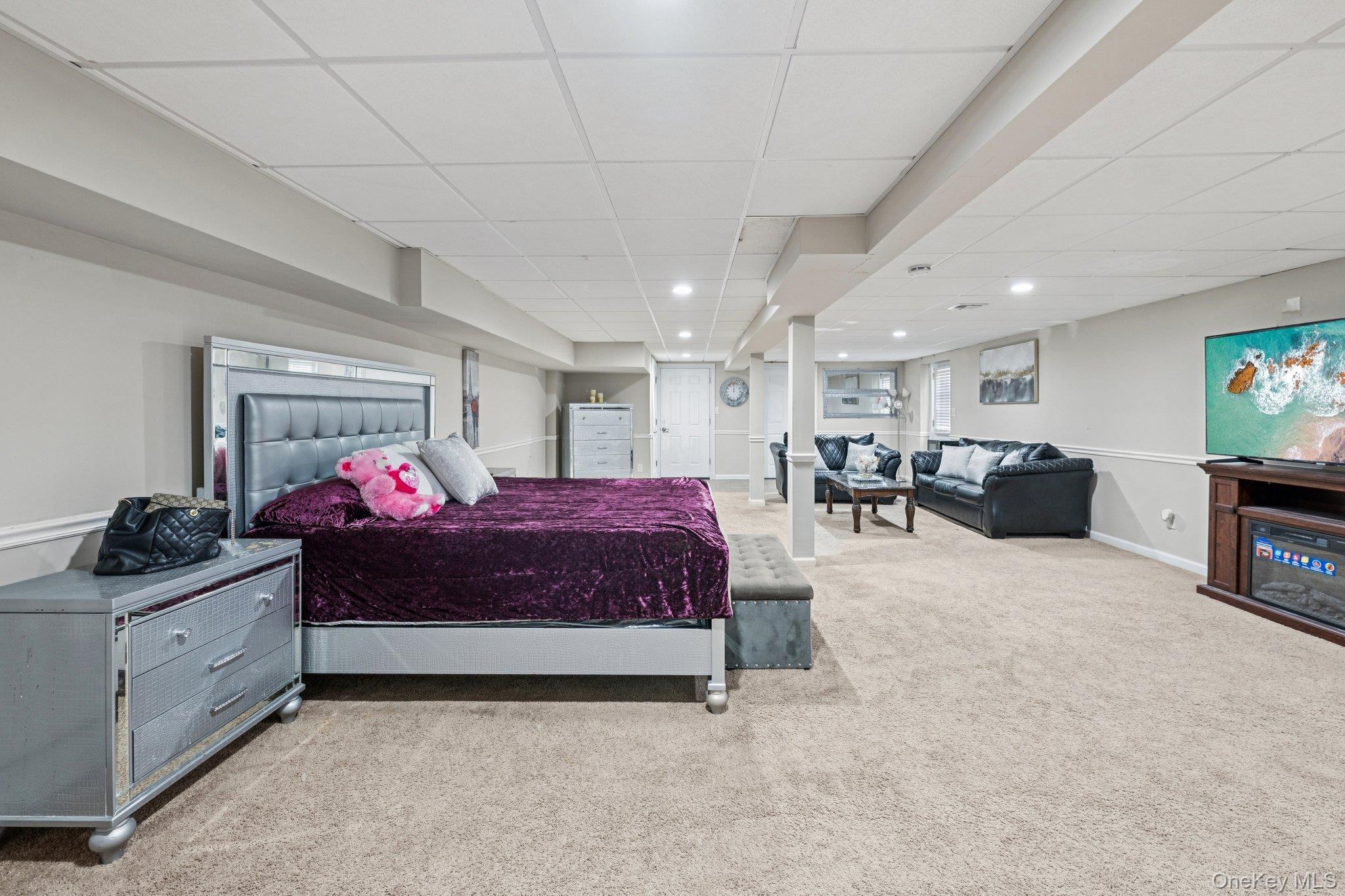 Single Family Steuben  Suffolk County, NY 11767, MLS-930913-23