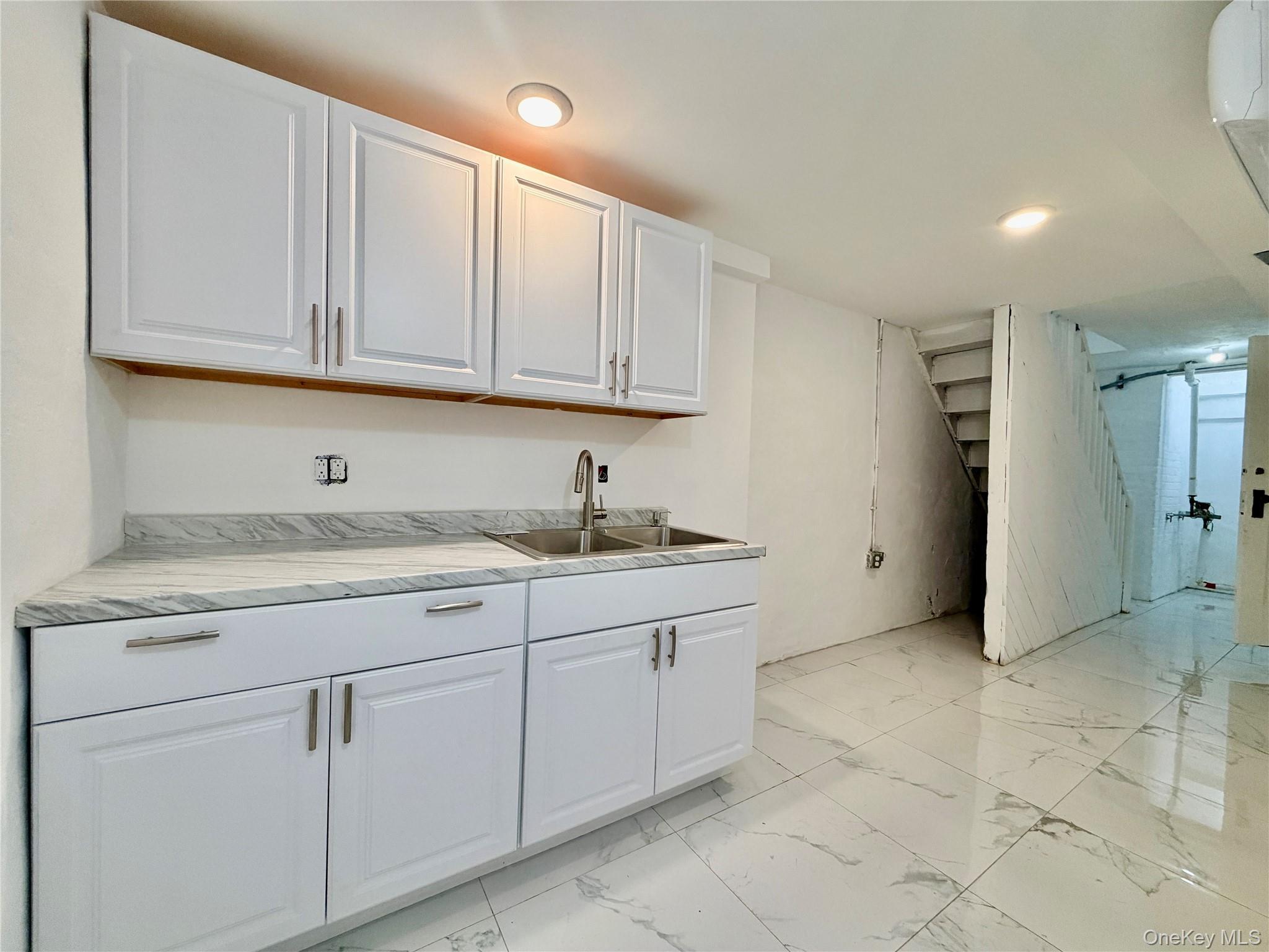 Single Family Cincinnatus  Bronx, NY 10473, MLS-930962-12