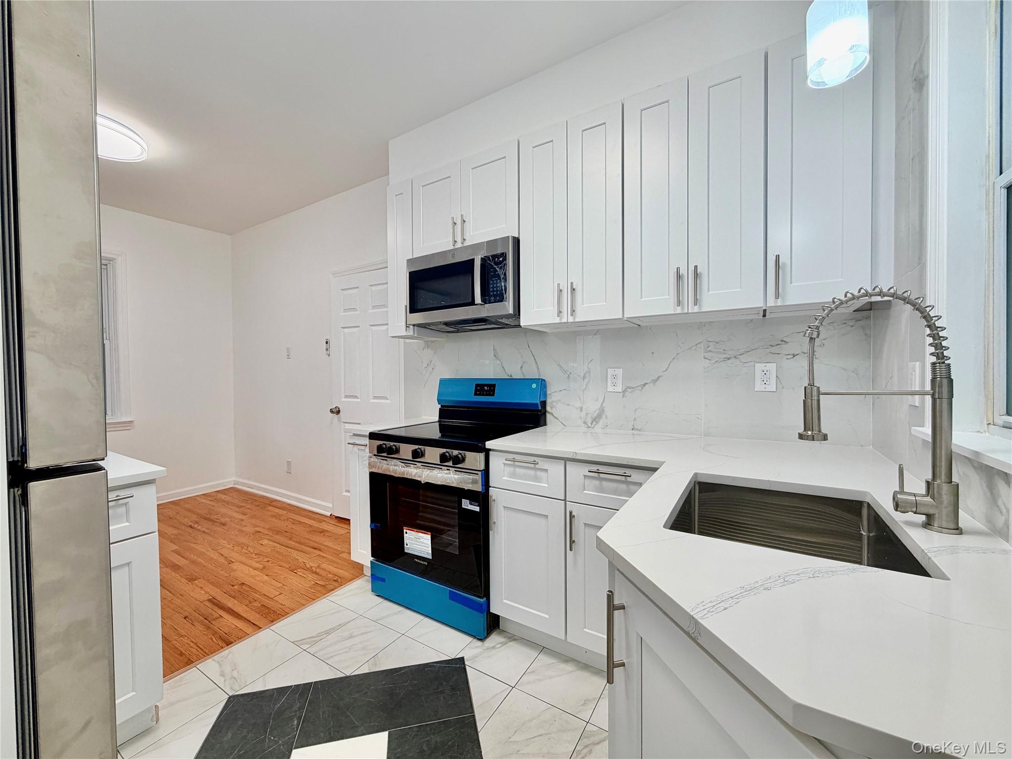 Single Family Cincinnatus  Bronx, NY 10473, MLS-930962-17