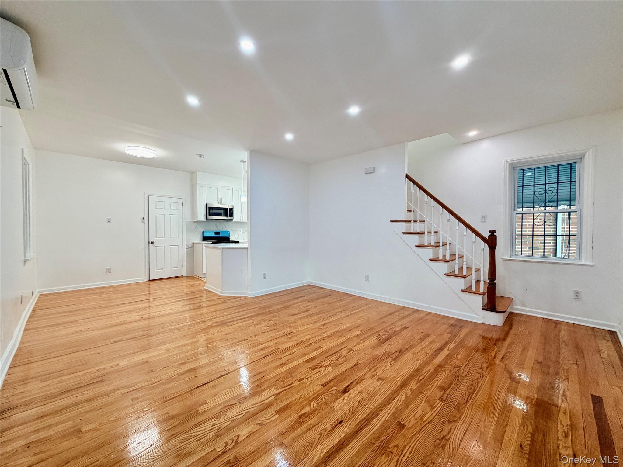 Single Family Cincinnatus  Bronx, NY 10473, MLS-930962-18