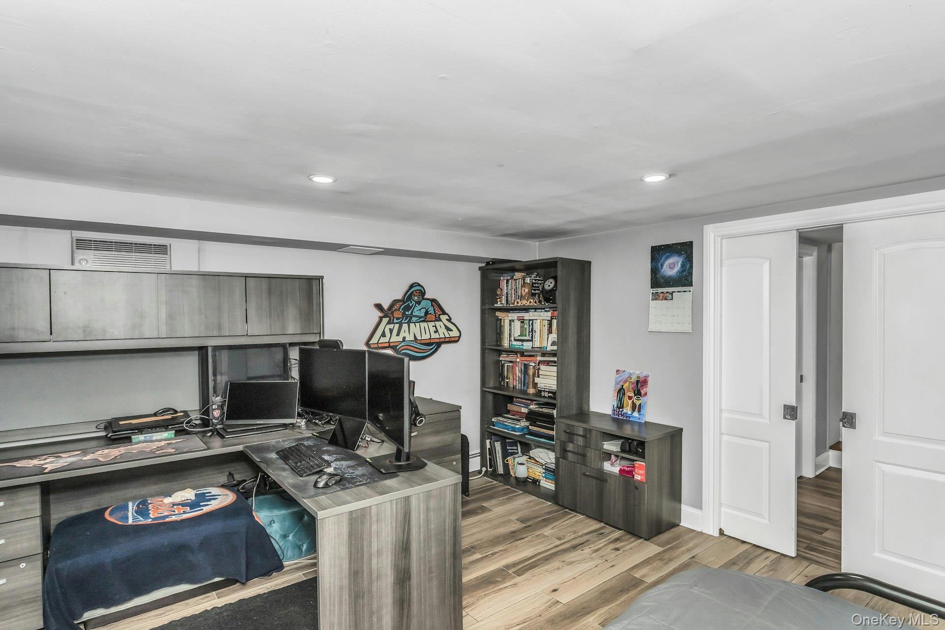 Single Family Plum Tree  Nassau County, NY 11590, MLS-930965-23