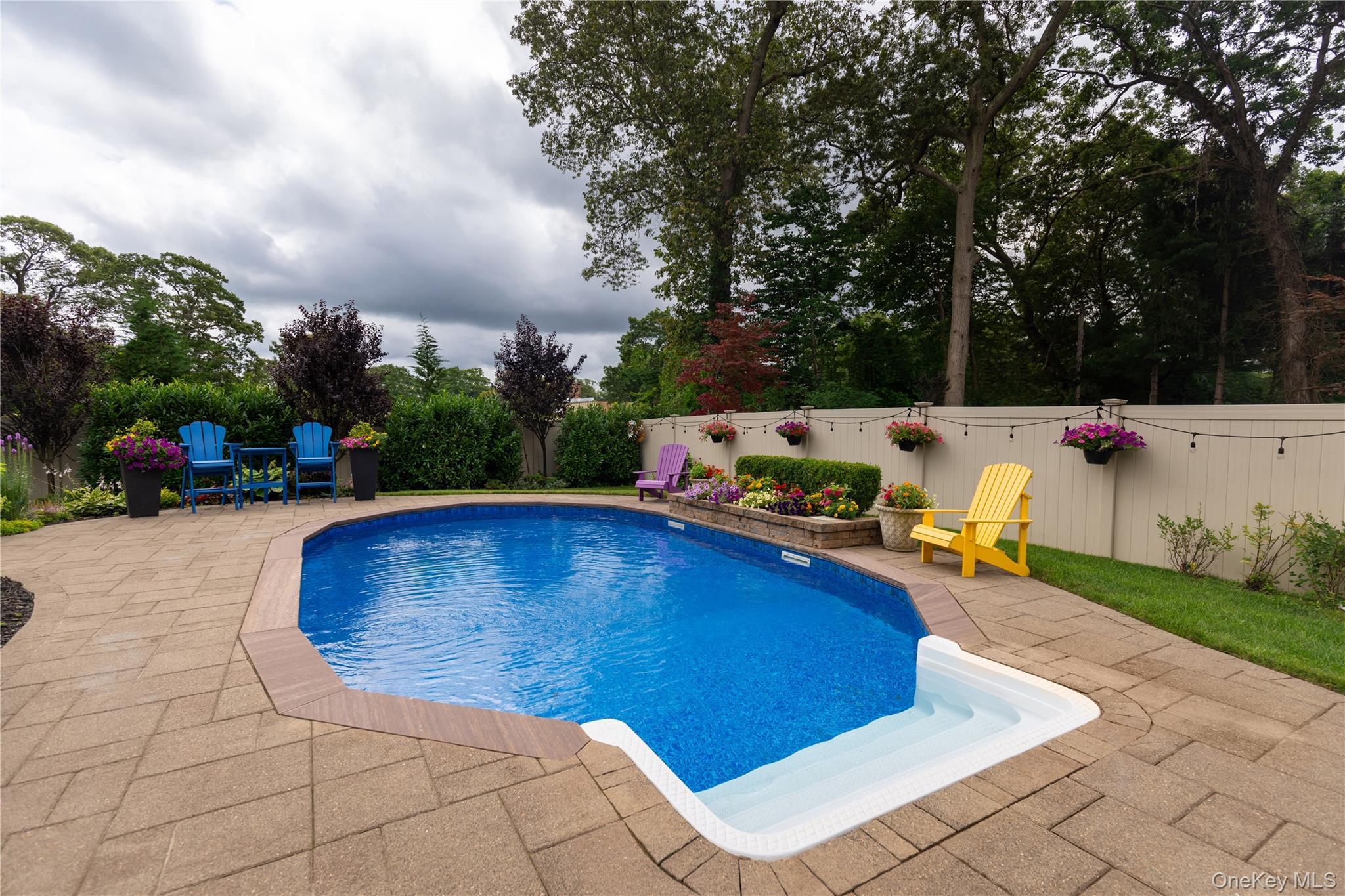 Single Family Mohegan  Suffolk County, NY 11725, MLS-930968-25