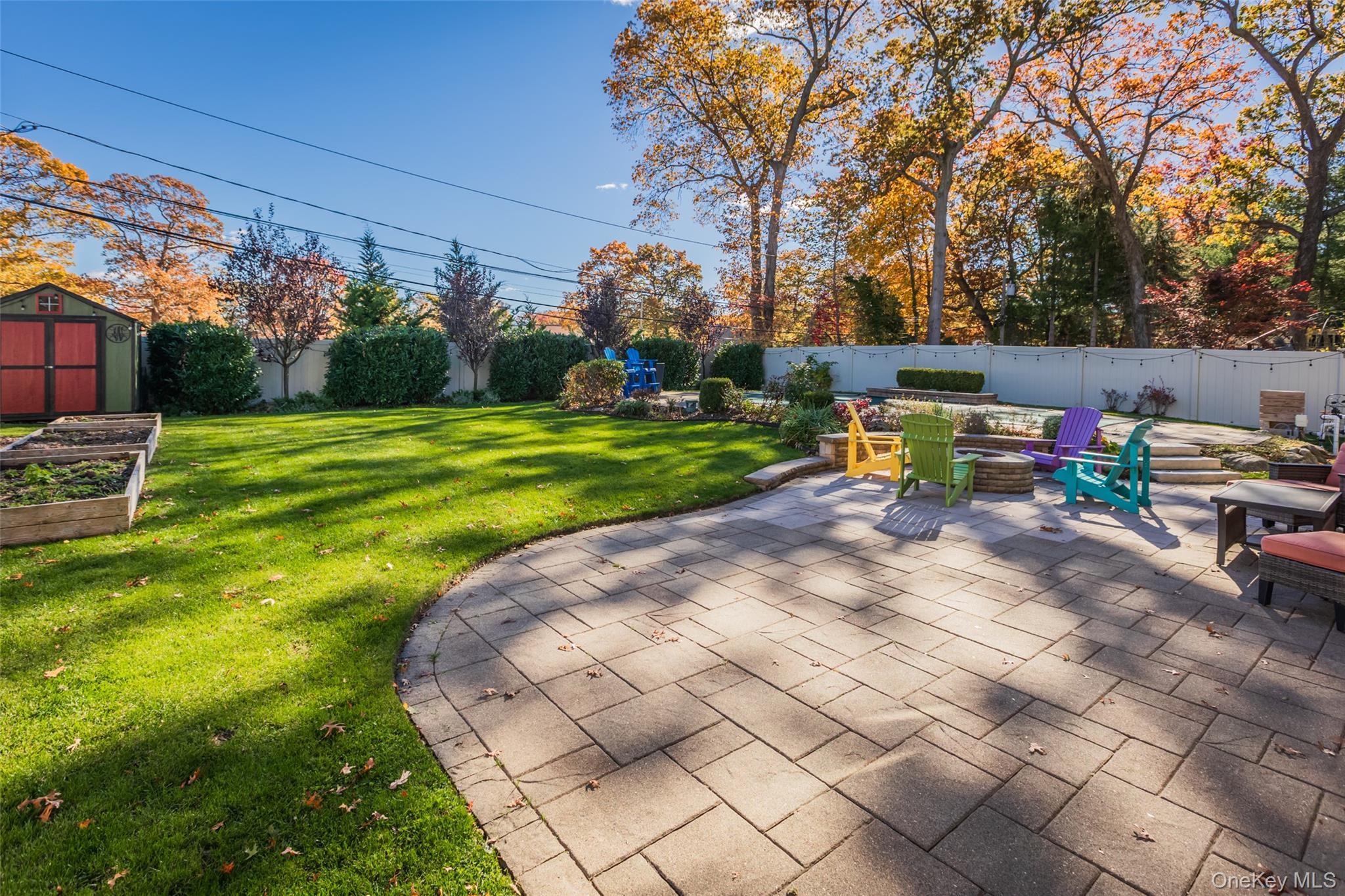 Single Family Mohegan  Suffolk County, NY 11725, MLS-930968-28