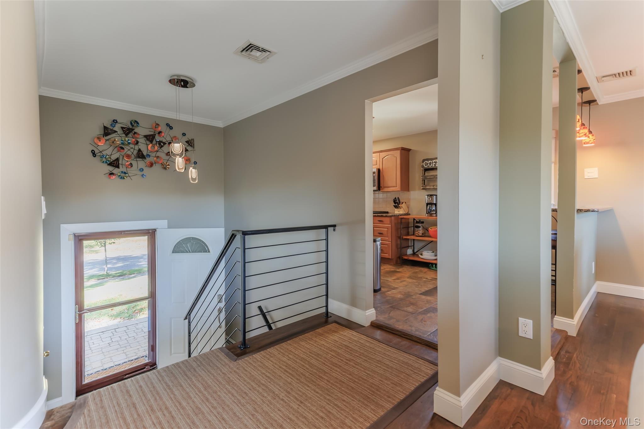 Single Family Mohegan  Suffolk County, NY 11725, MLS-930968-3