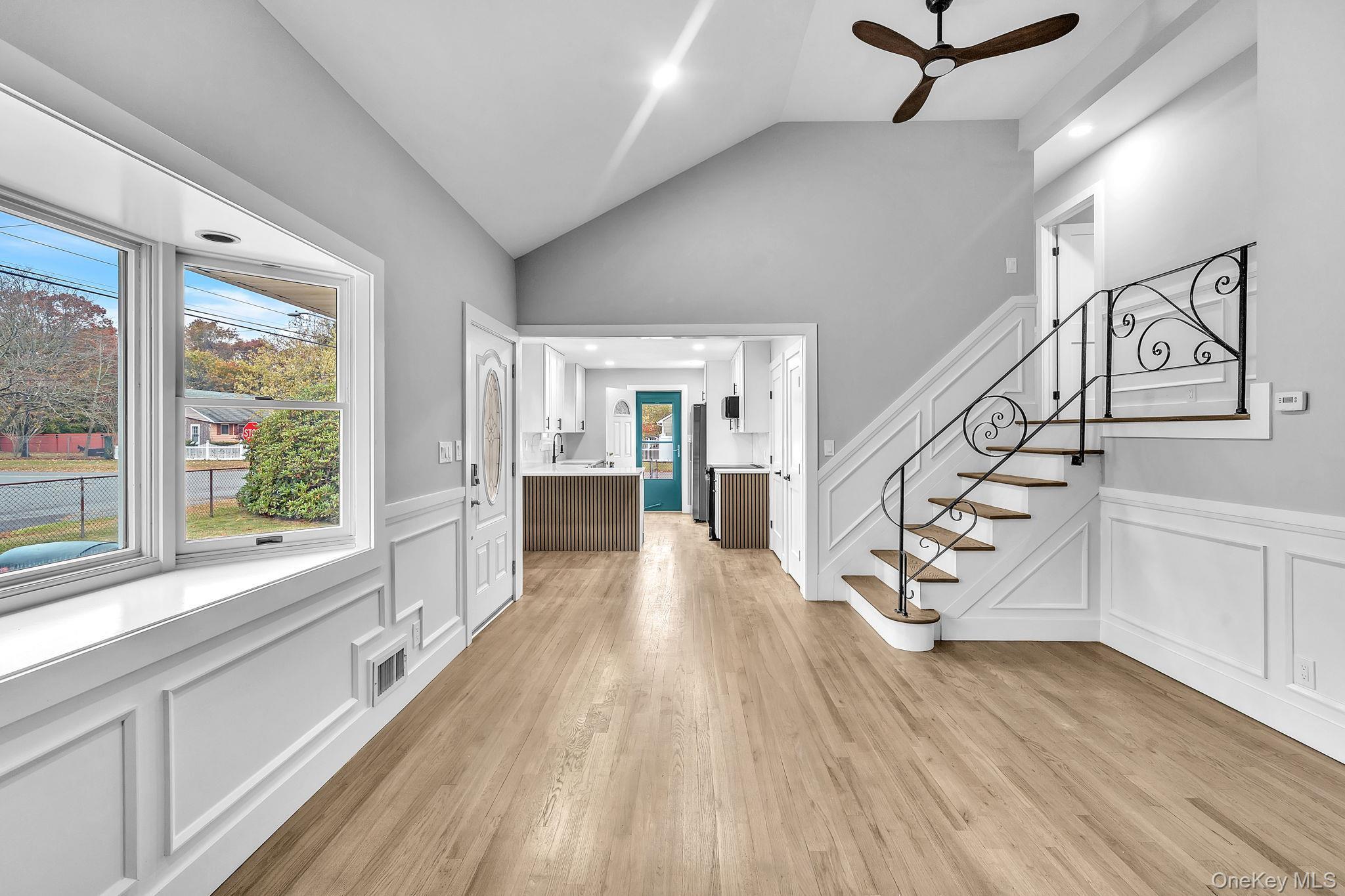 Single Family Macdonald Suffolk County, NY 11713, MLS-930969-9