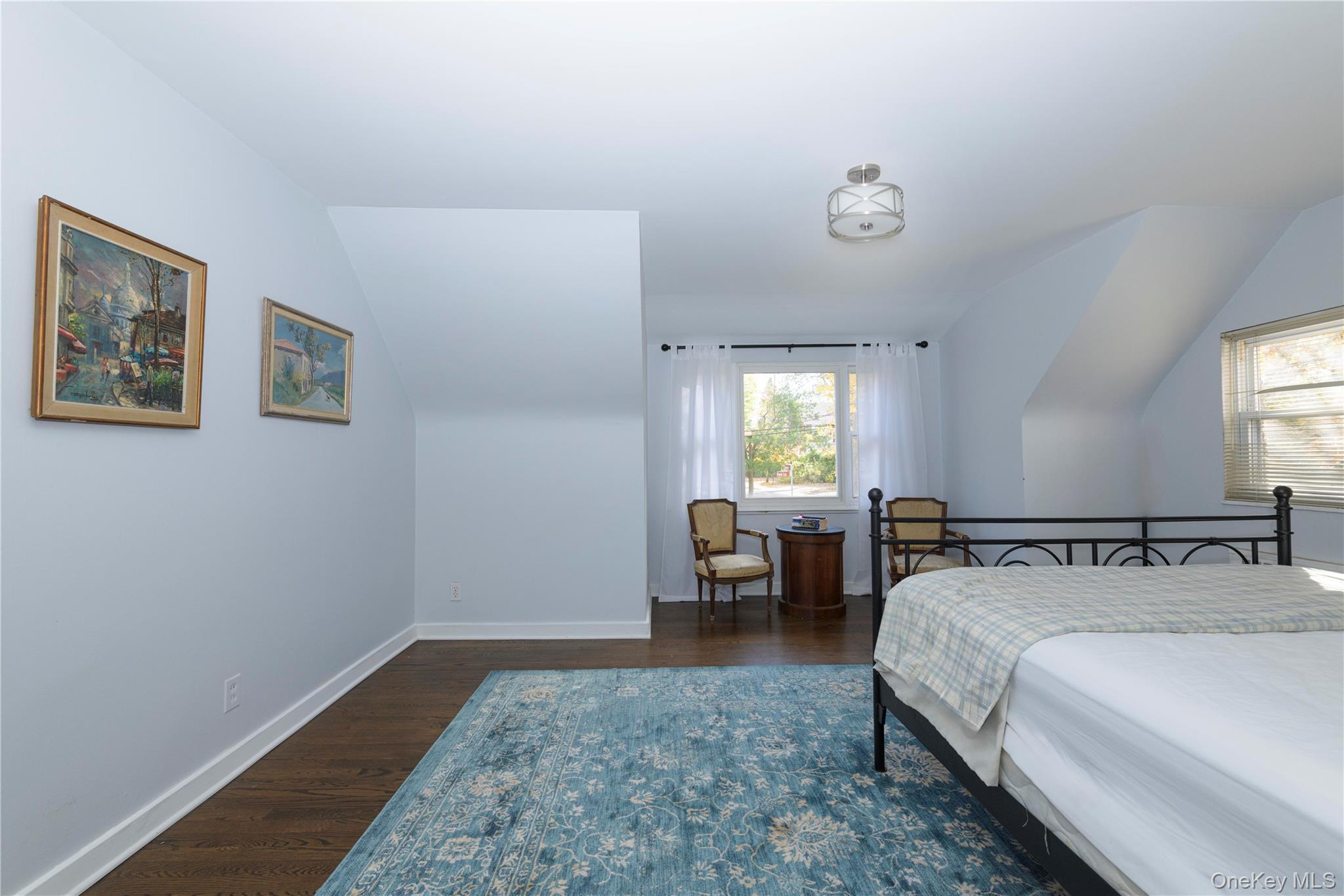 Single Family Park Queens, NY 11363, MLS-930972-24