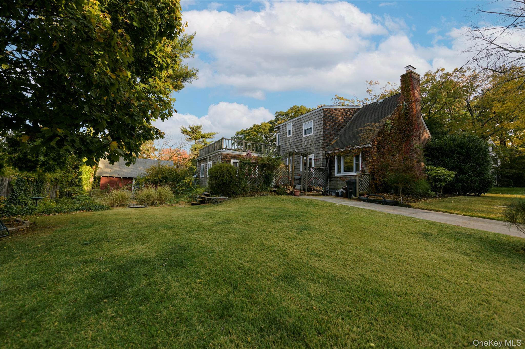 Single Family Park Queens, NY 11363, MLS-930972-5