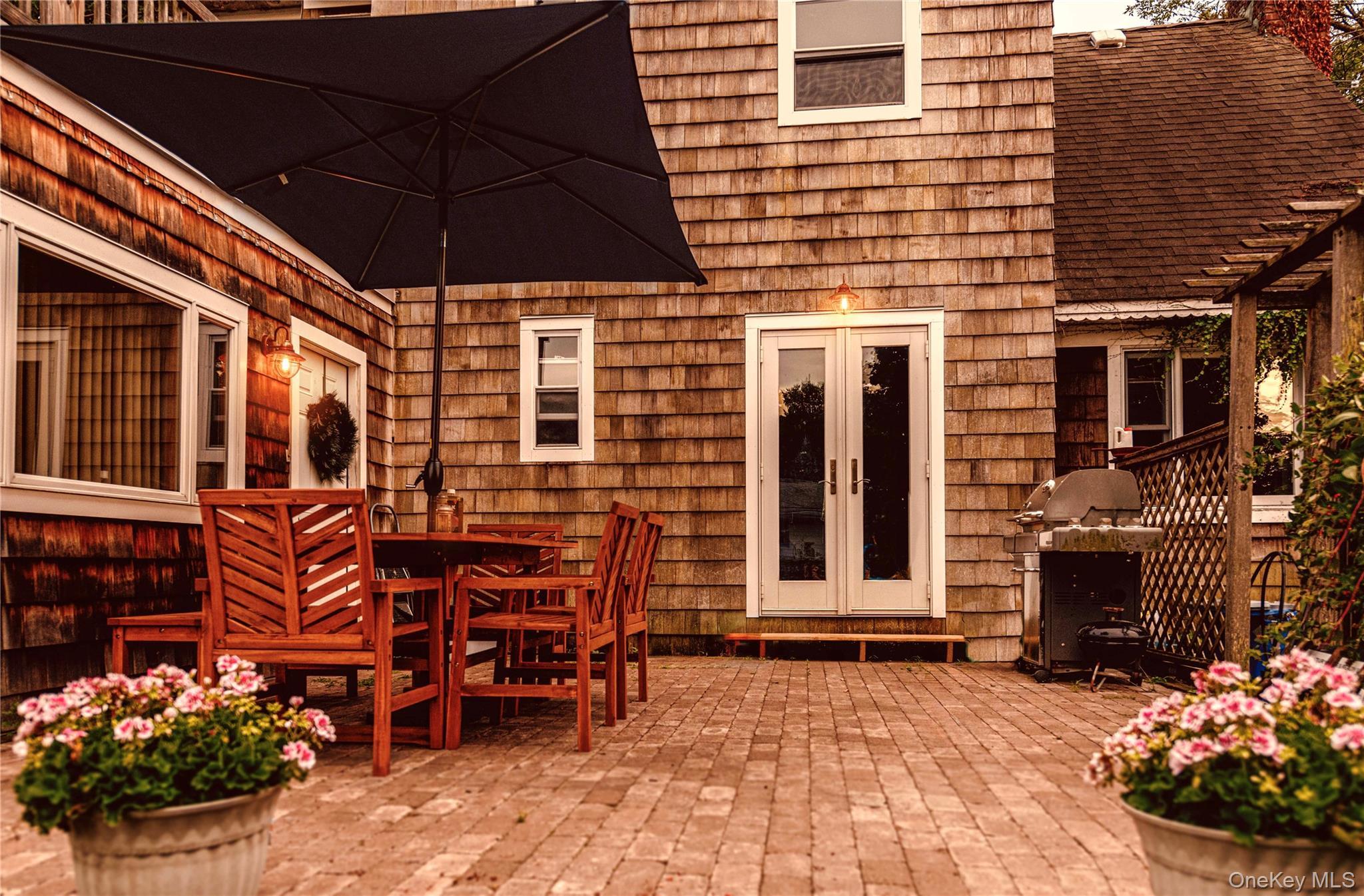 Single Family Park Queens, NY 11363, MLS-930972-7