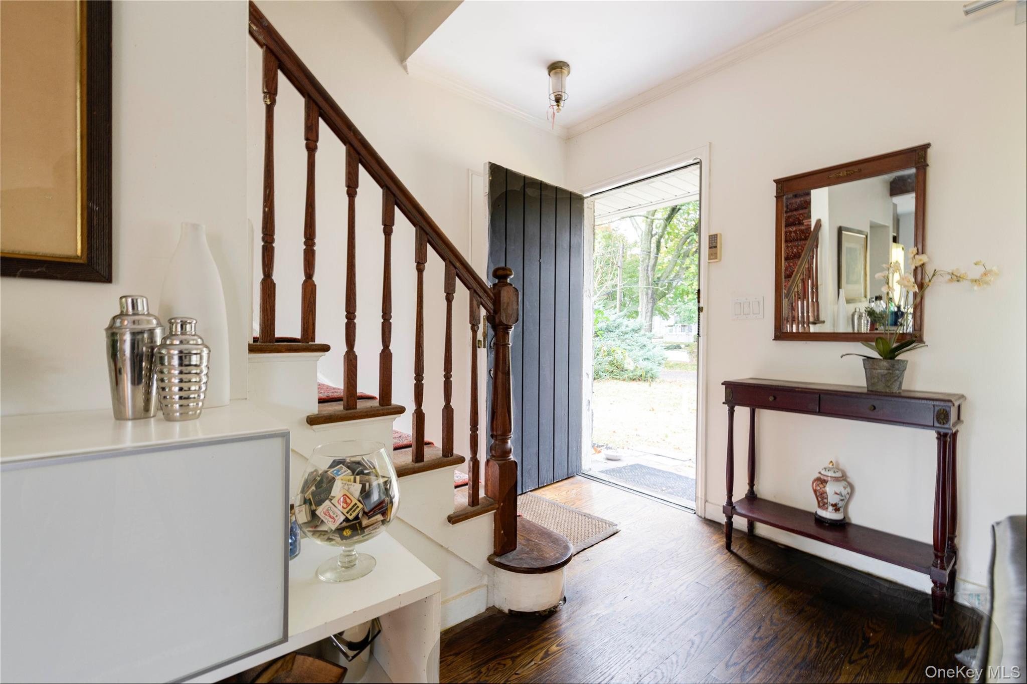 Single Family Park Queens, NY 11363, MLS-930972-8