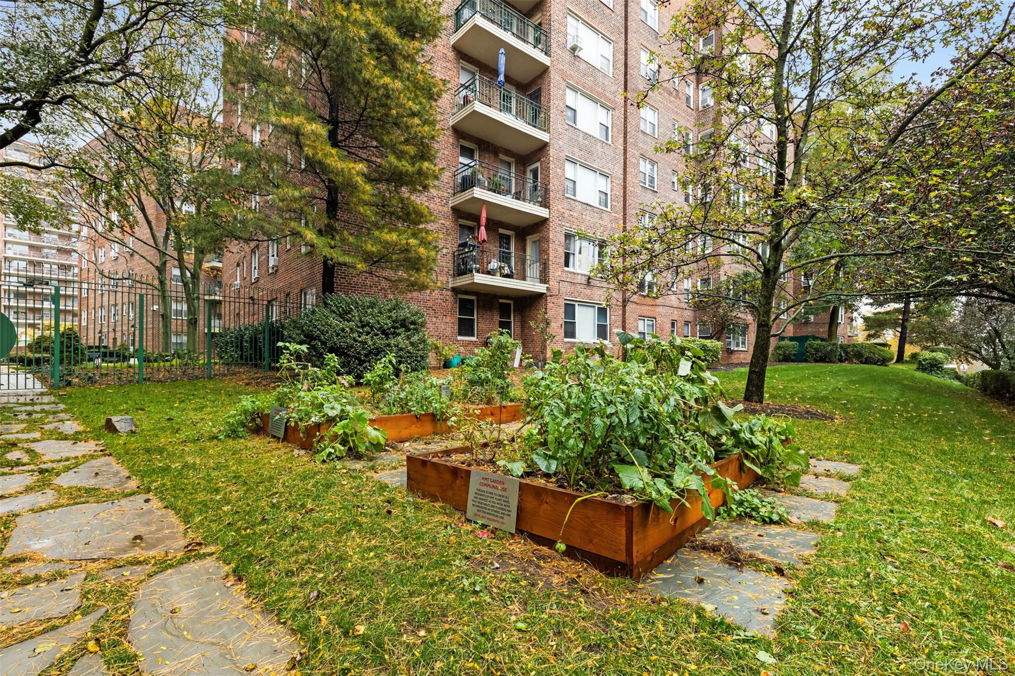 Coop Hudson Manor Terrace  Bronx, NY 10463, MLS-930976-29