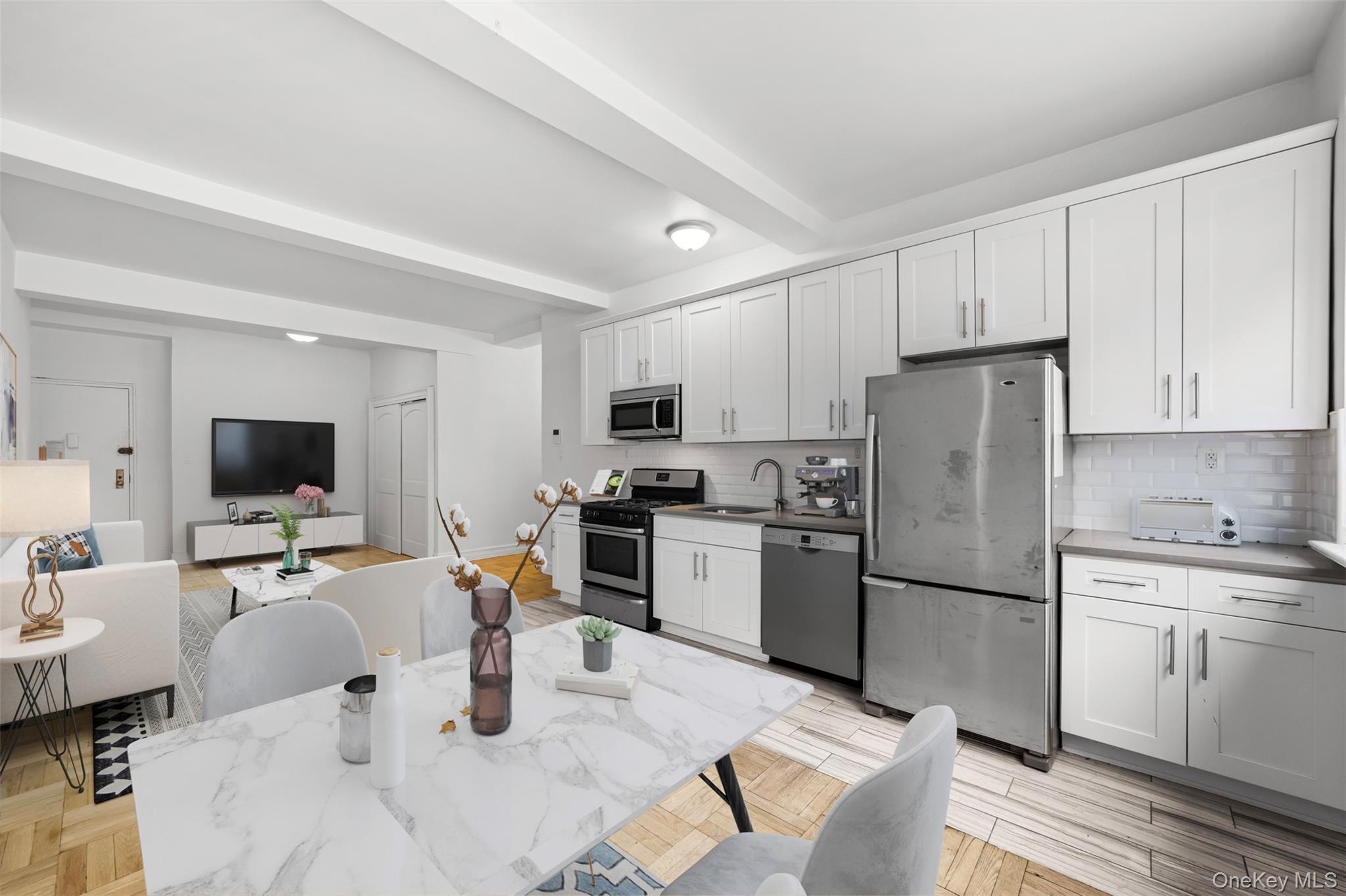 Coop Hudson Manor Terrace  Bronx, NY 10463, MLS-930976-3