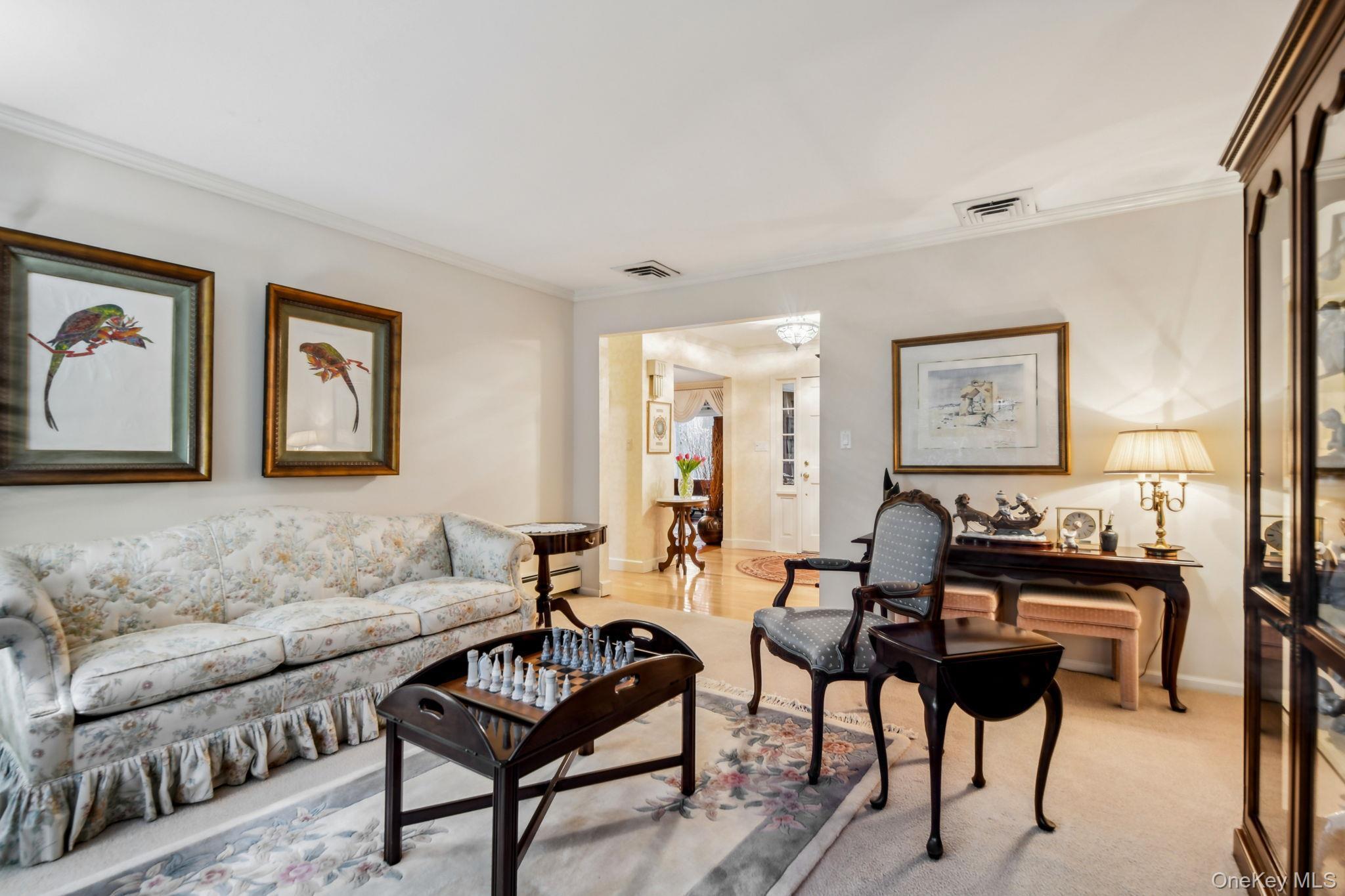 Single Family Short Suffolk County, NY 11780, MLS-930989-9