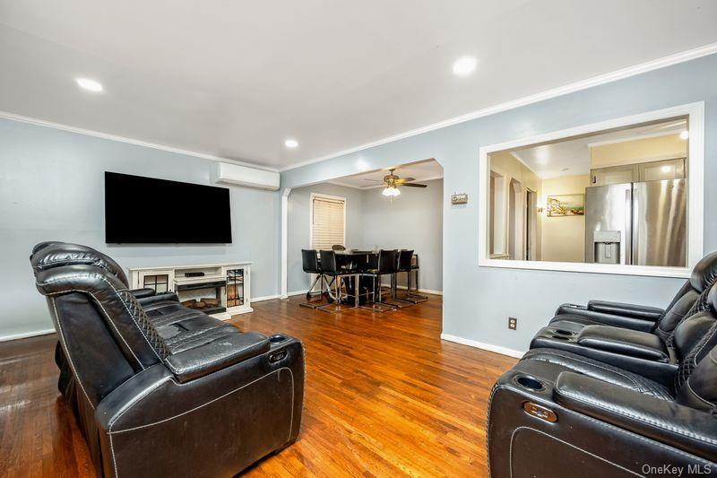 Single Family 147th Queens, NY 11422, MLS-930993-8