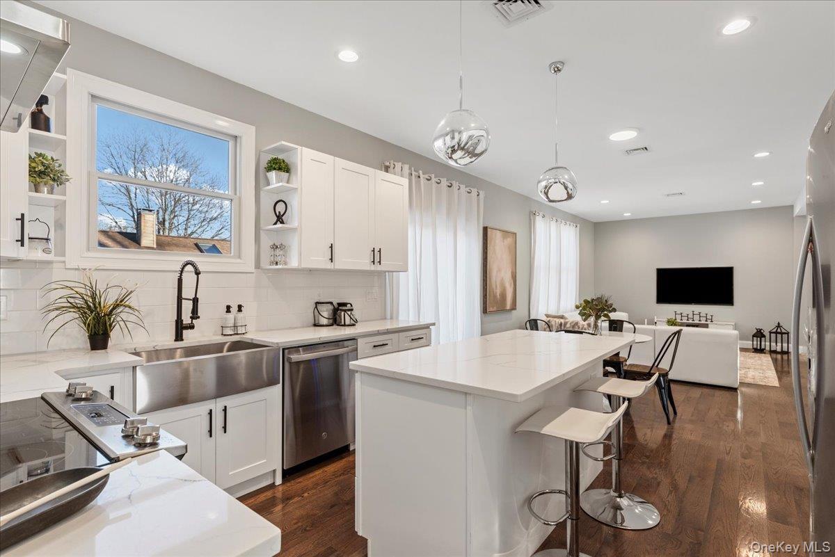 Single Family Market  Suffolk County, NY 11951, MLS-930998-8