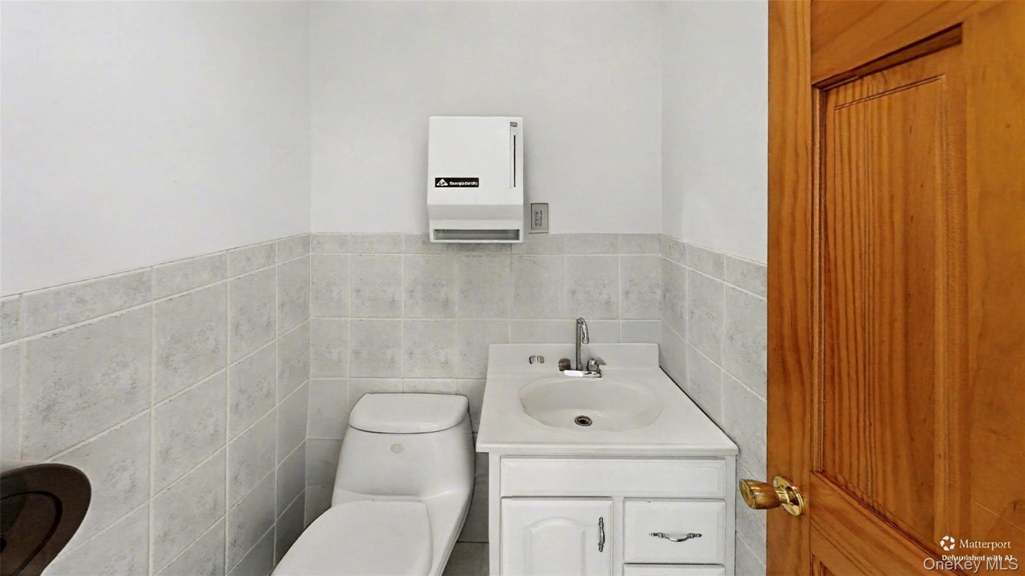 Commercial Lease Norman  Brooklyn, NY 11222, MLS-931007-20