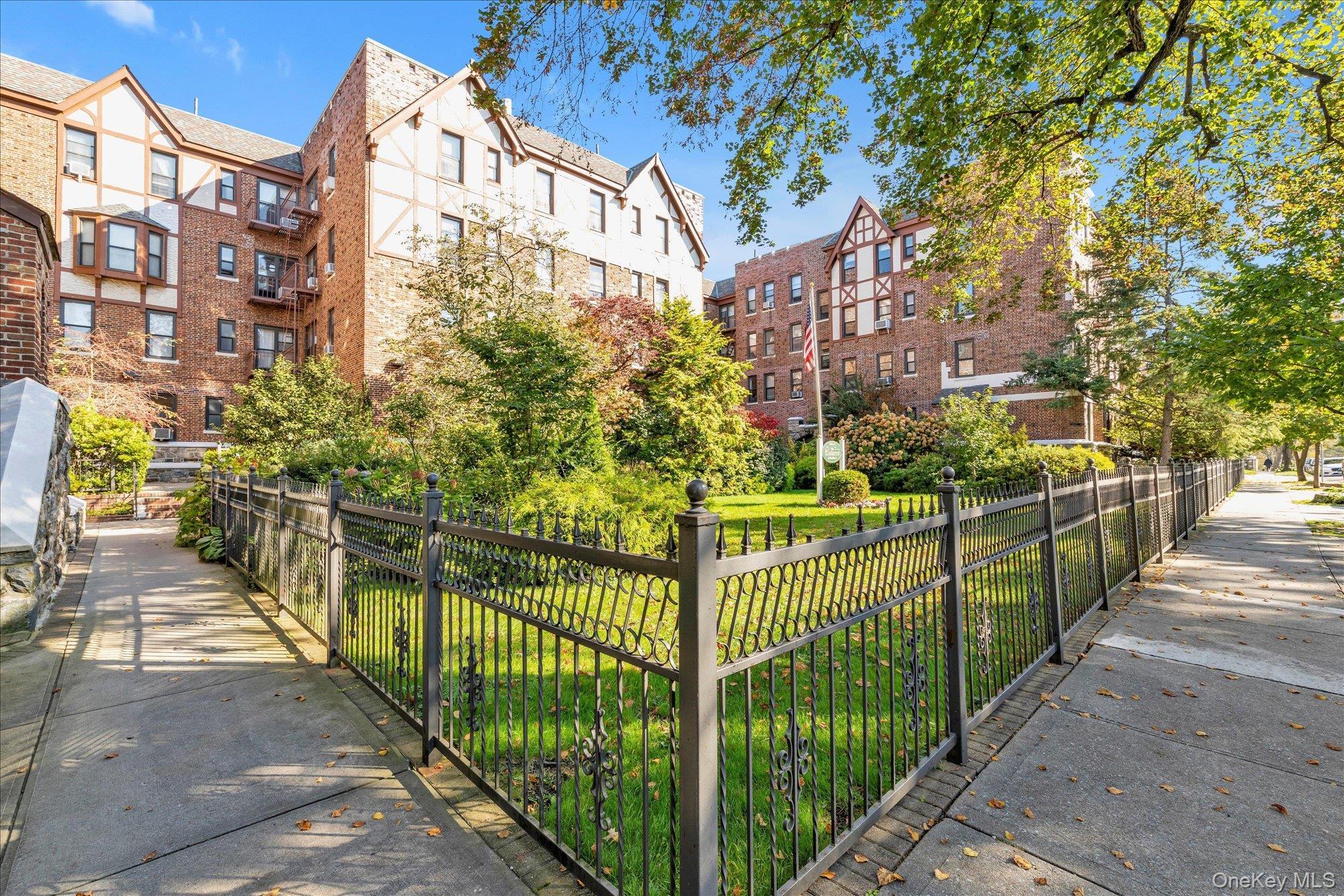 Coop Powells Cove  Queens, NY 11357, MLS-931013-12