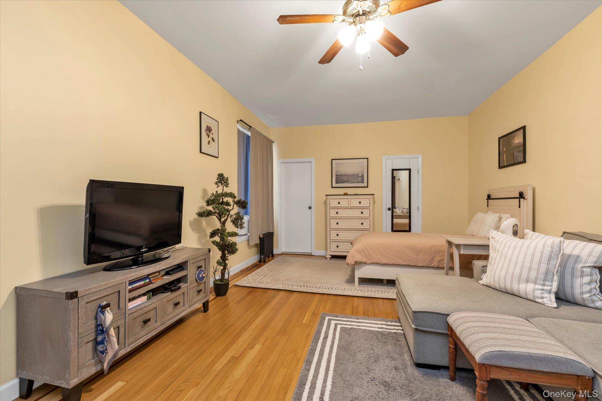 Coop Powells Cove  Queens, NY 11357, MLS-931013-7