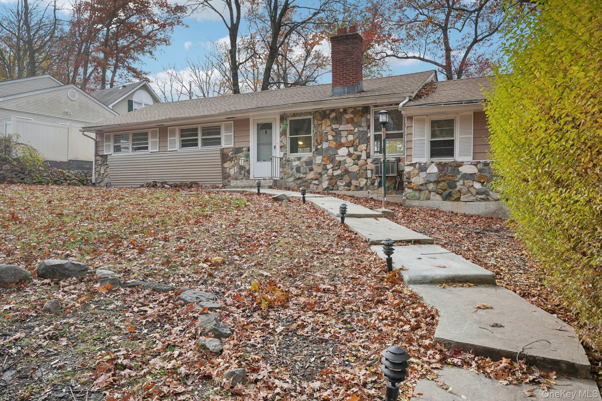 Single Family Council Crest  Rockland County, NY 10974, MLS-931029-2