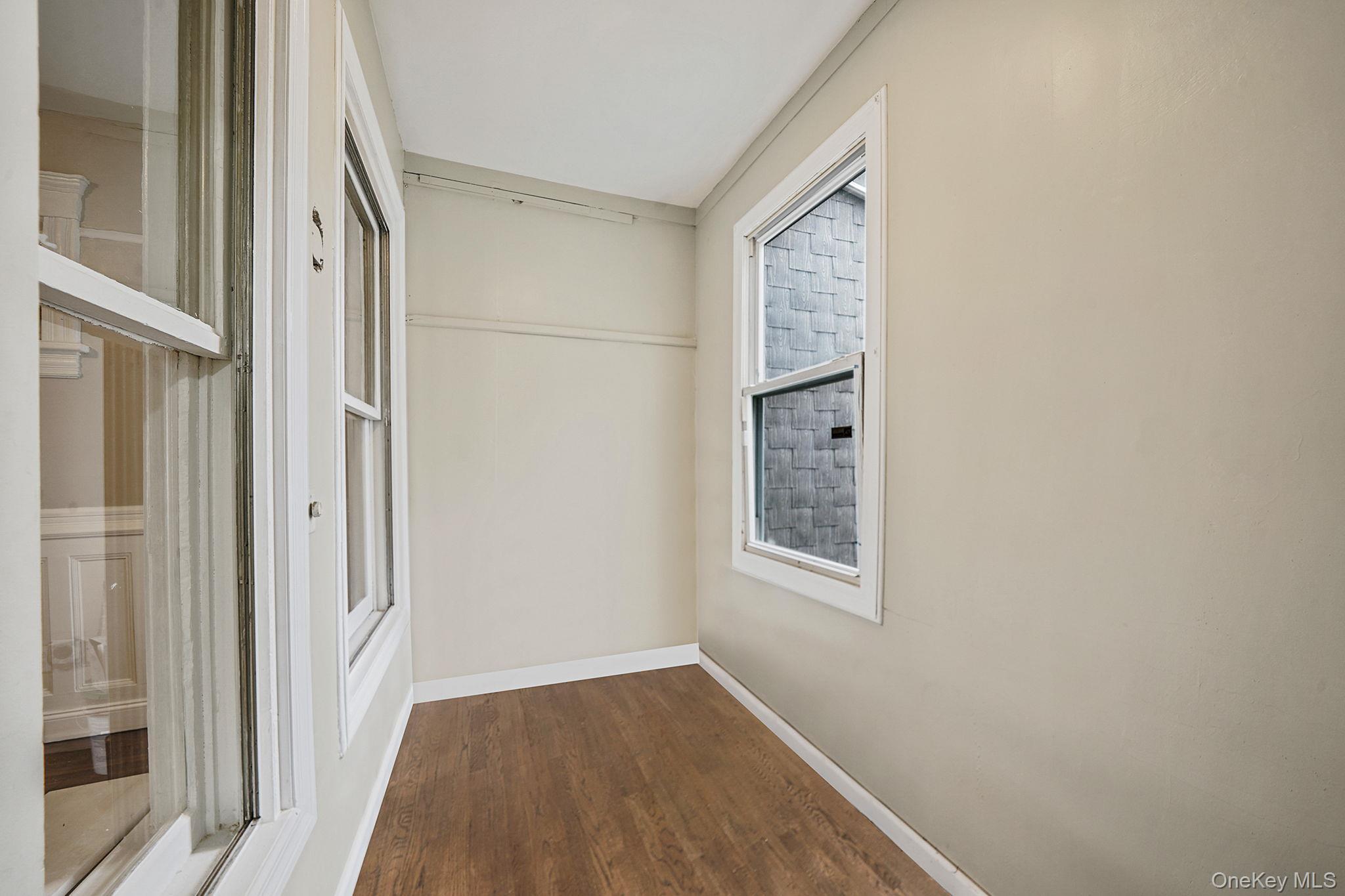 Single Family Hawthorne Avenue Westchester County, NY 10701, MLS-931038-10