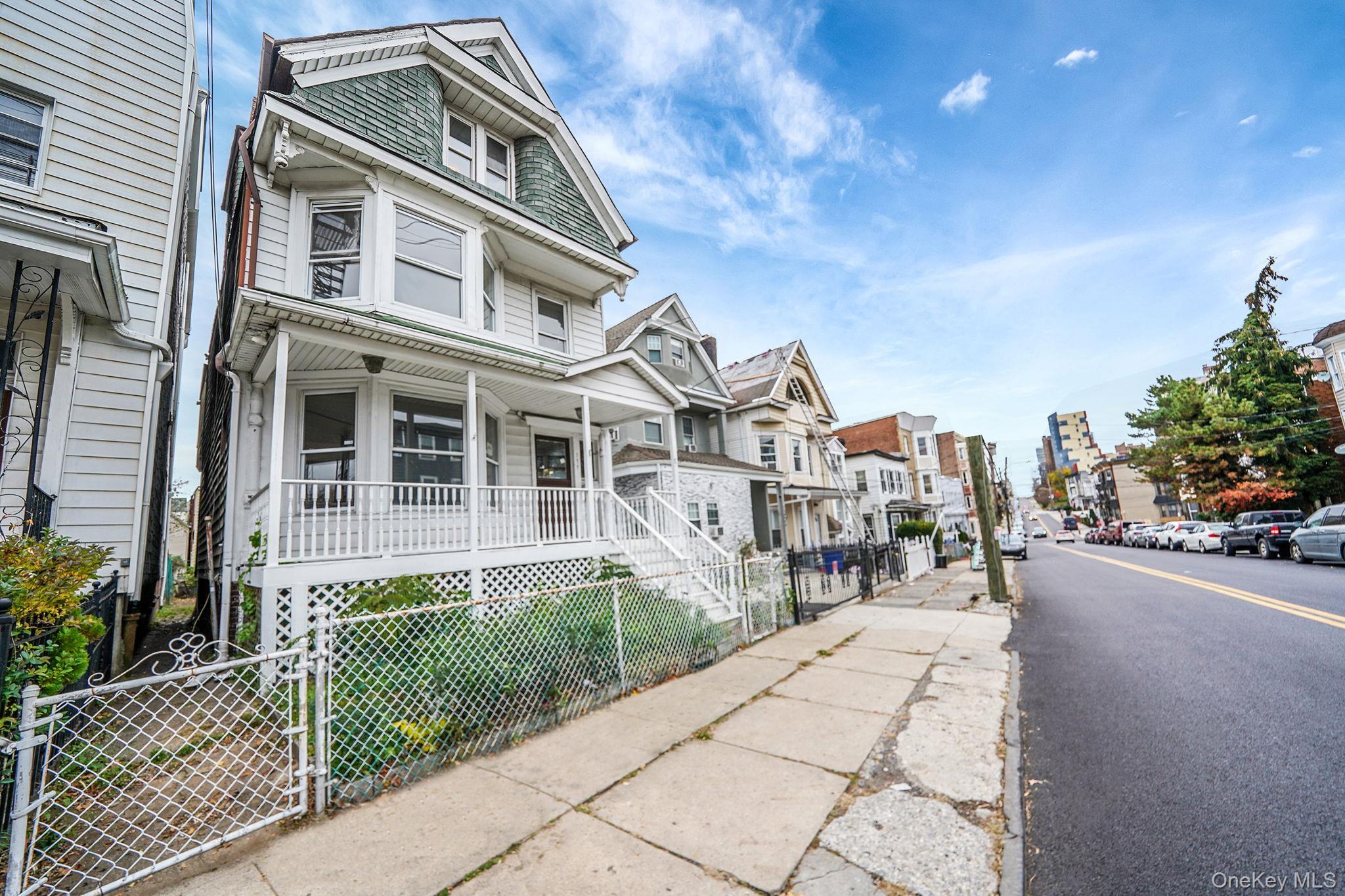 Single Family Hawthorne Avenue Westchester County, NY 10701, MLS-931038-2