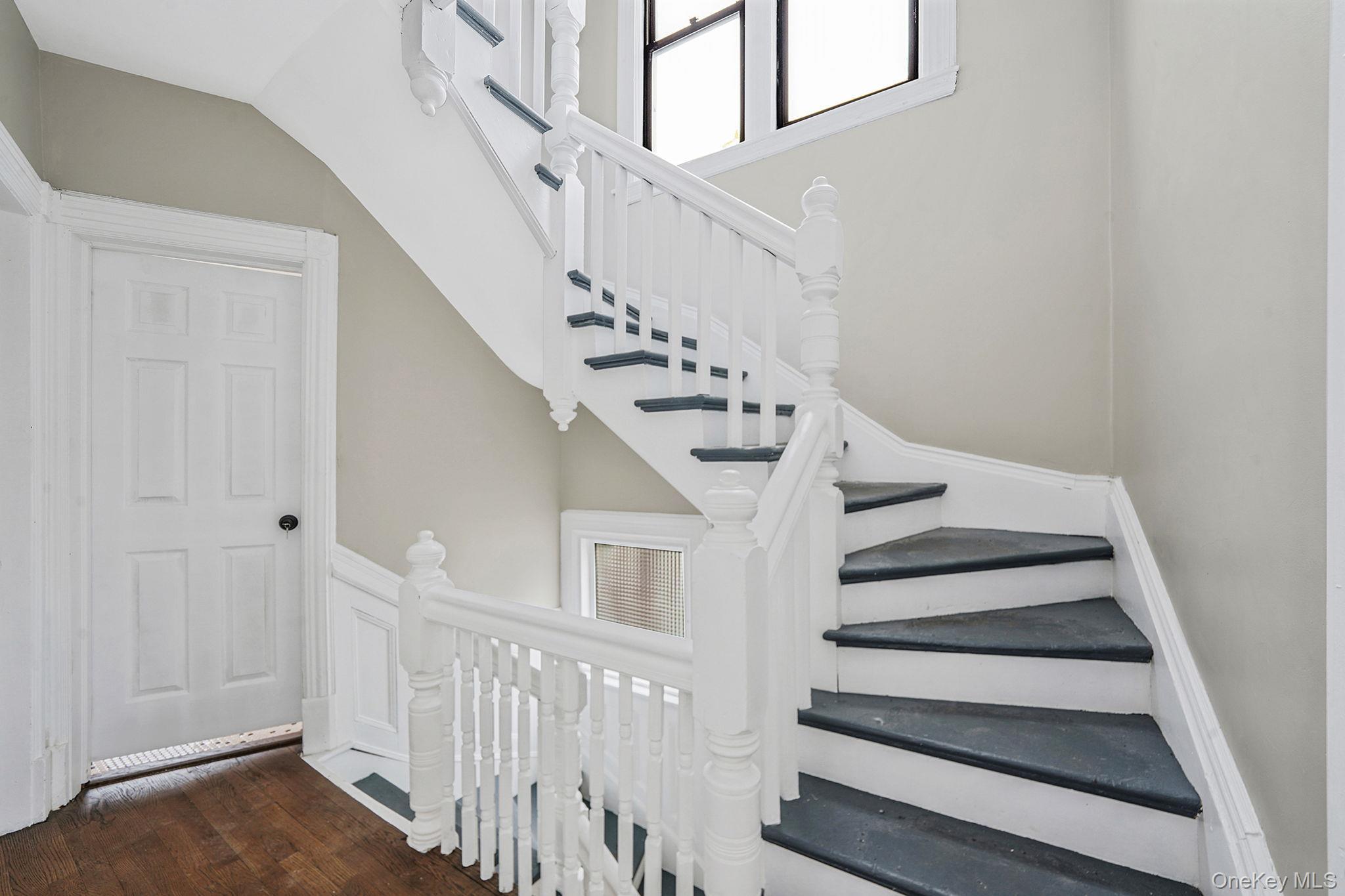 Single Family Hawthorne Avenue Westchester County, NY 10701, MLS-931038-21