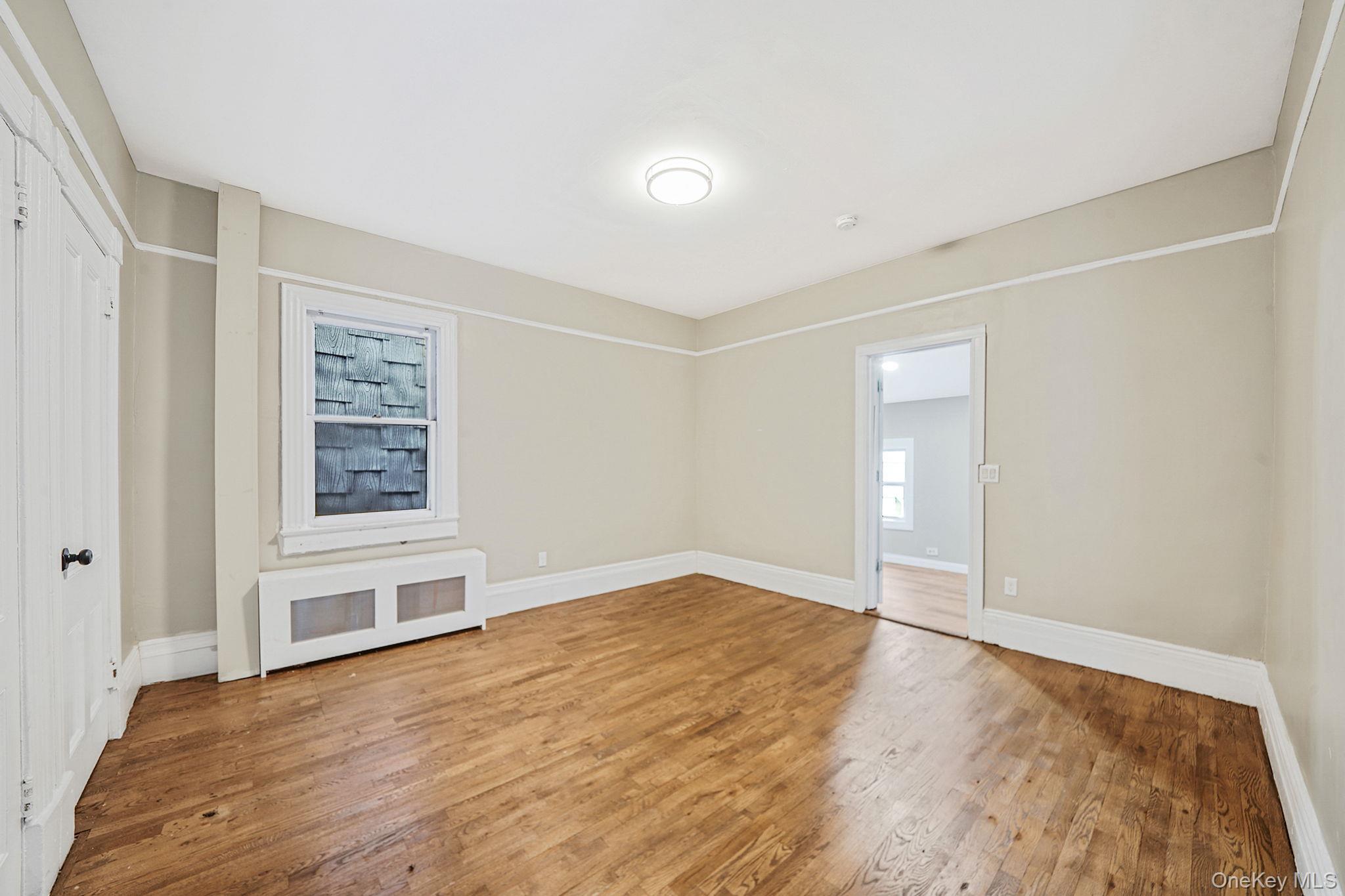Single Family Hawthorne Avenue Westchester County, NY 10701, MLS-931038-22