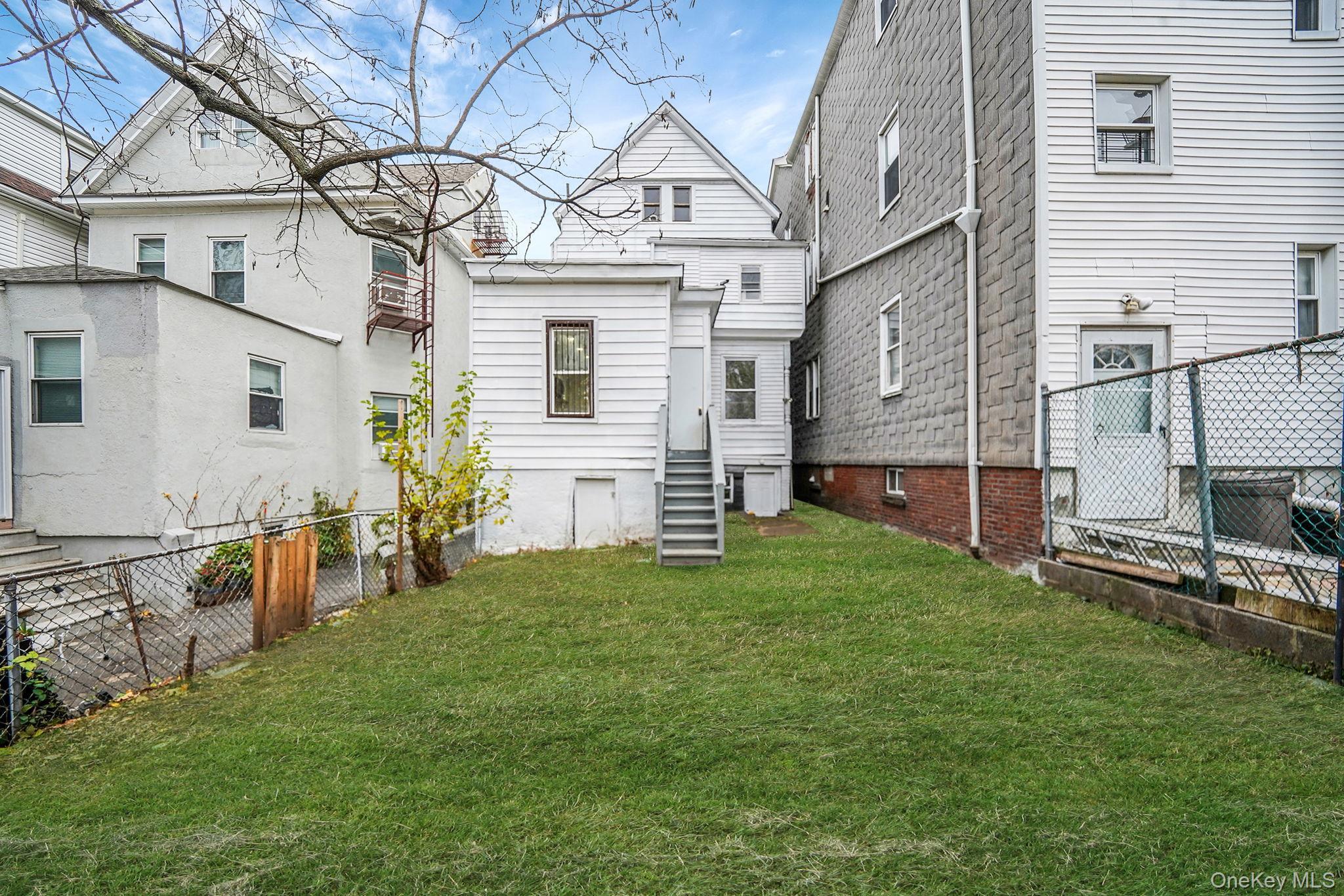 Single Family Hawthorne Avenue  Westchester County, NY 10701, MLS-931038-36