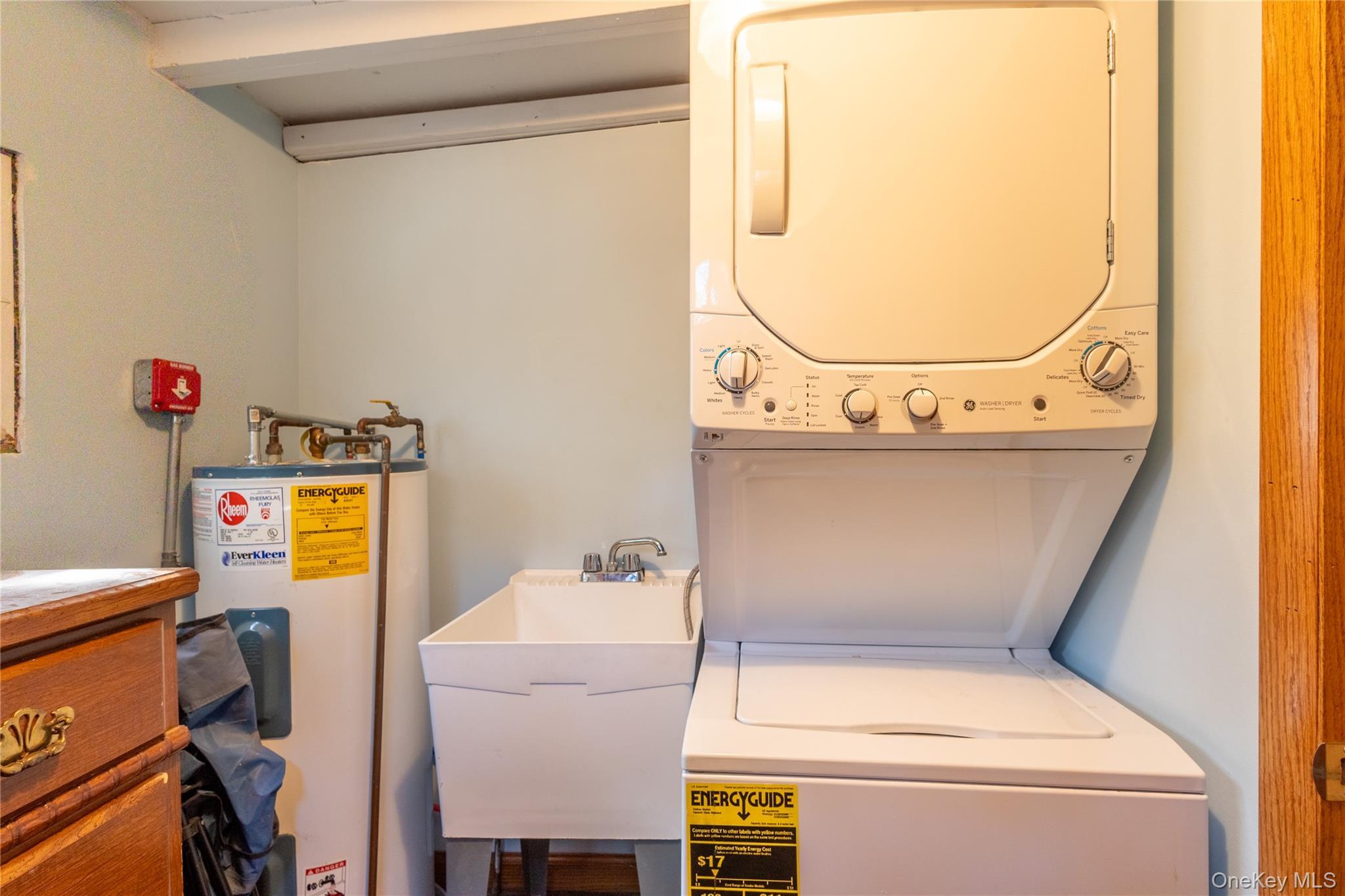 Single Family Schooner  Suffolk County, NY 11933, MLS-931046-17