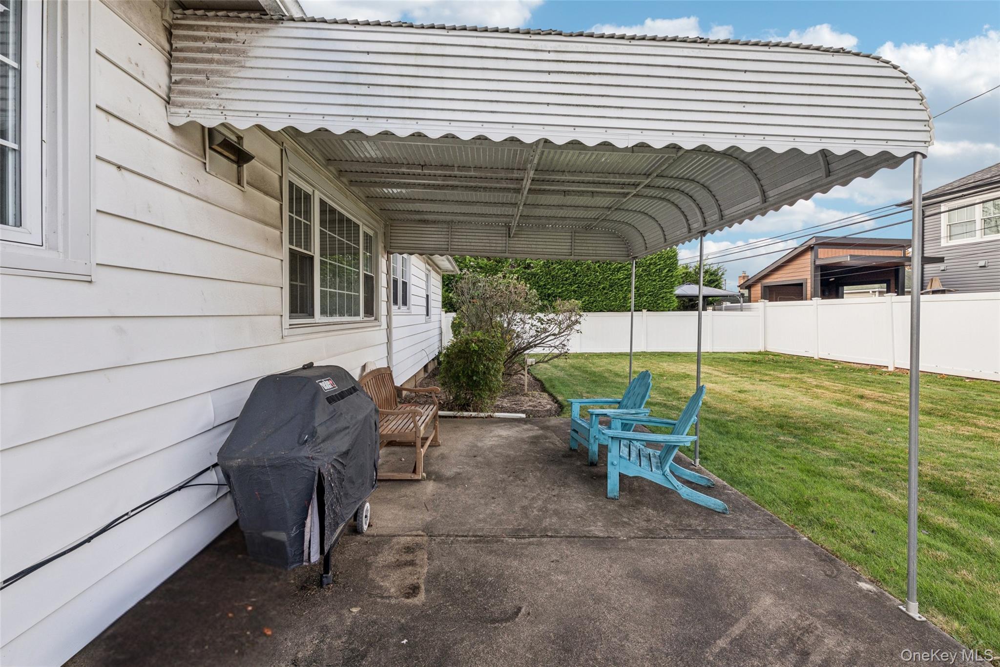 Single Family Barbara  Nassau County, NY 11554, MLS-931052-30