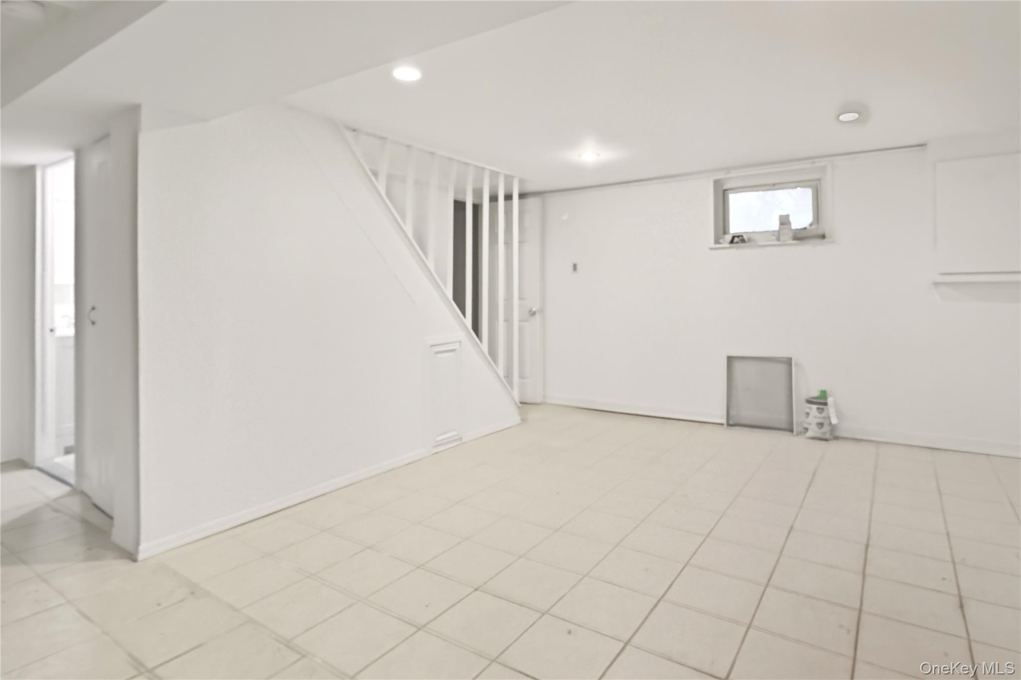 Single Family Hawthorne Nassau County, NY 11580, MLS-931070-12