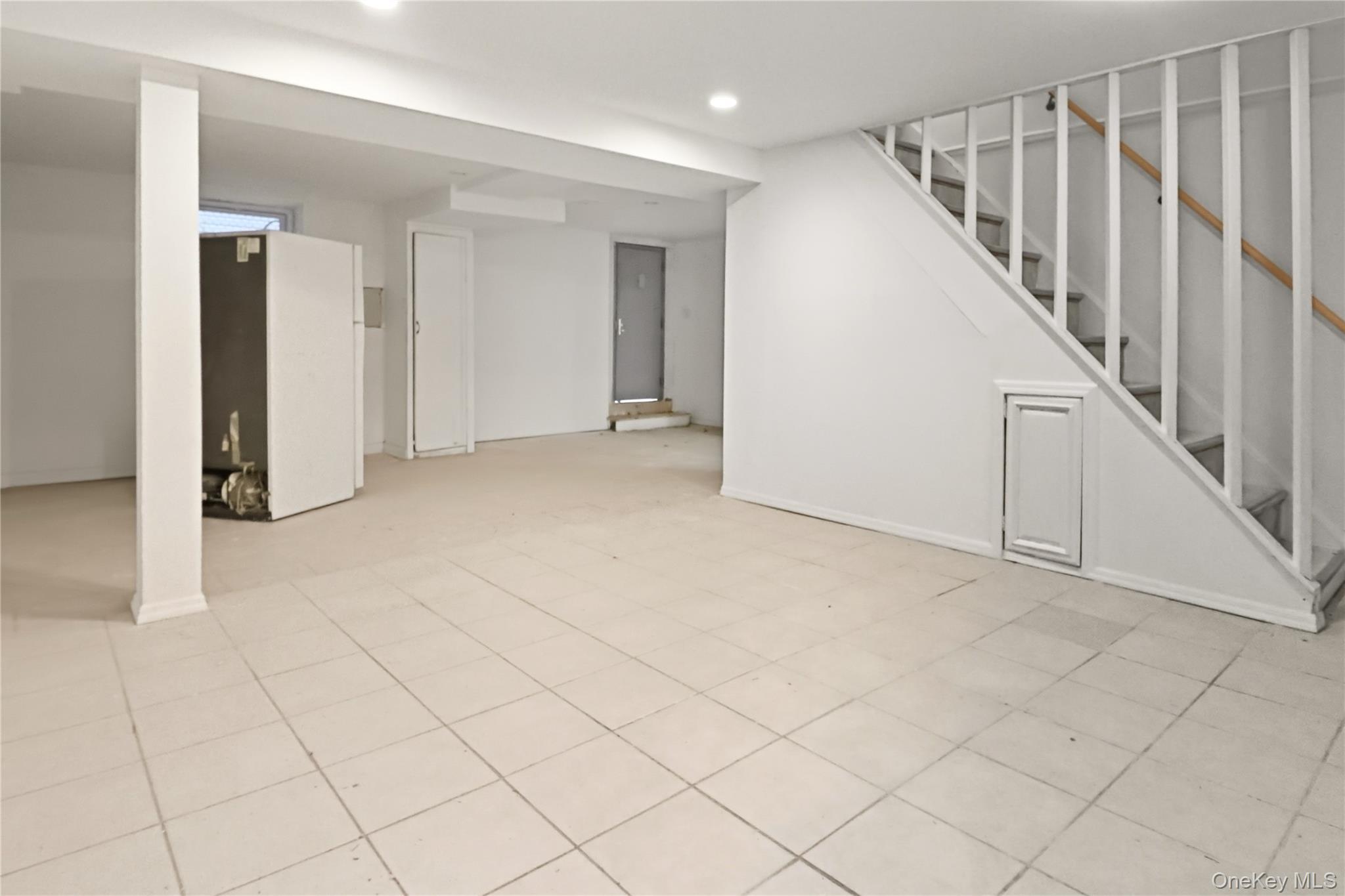 Single Family Hawthorne Nassau County, NY 11580, MLS-931070-15