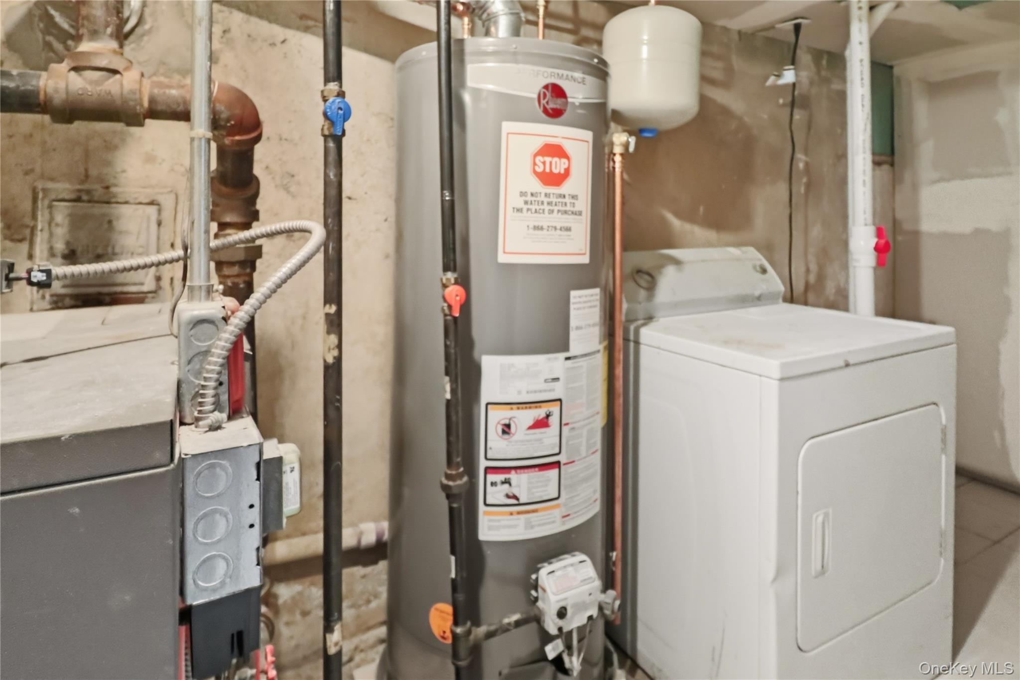 Single Family Hawthorne Nassau County, NY 11580, MLS-931070-16