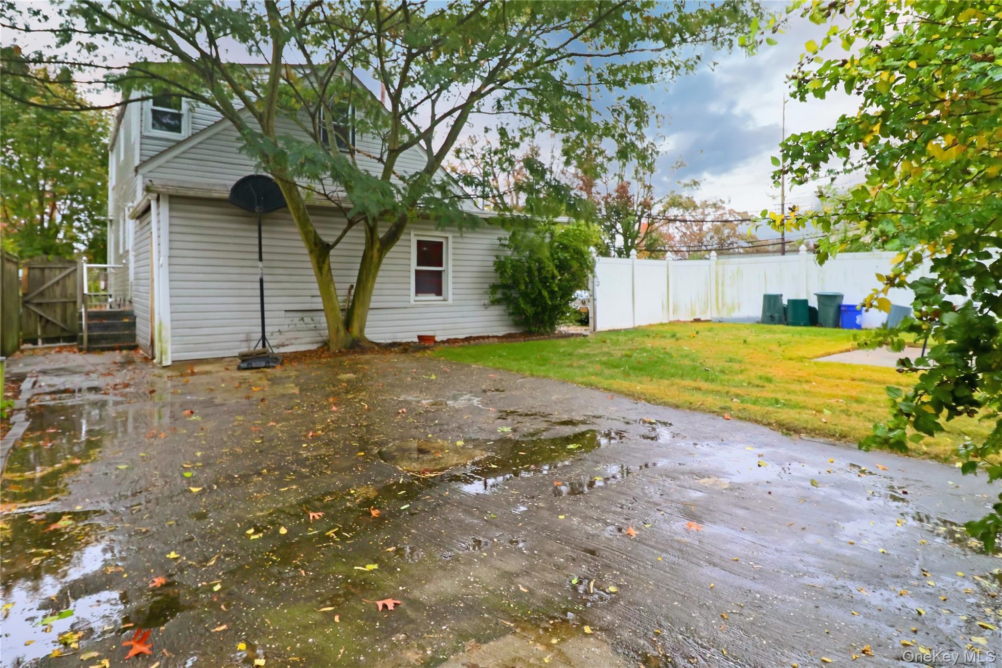 Single Family Hawthorne Nassau County, NY 11580, MLS-931070-19