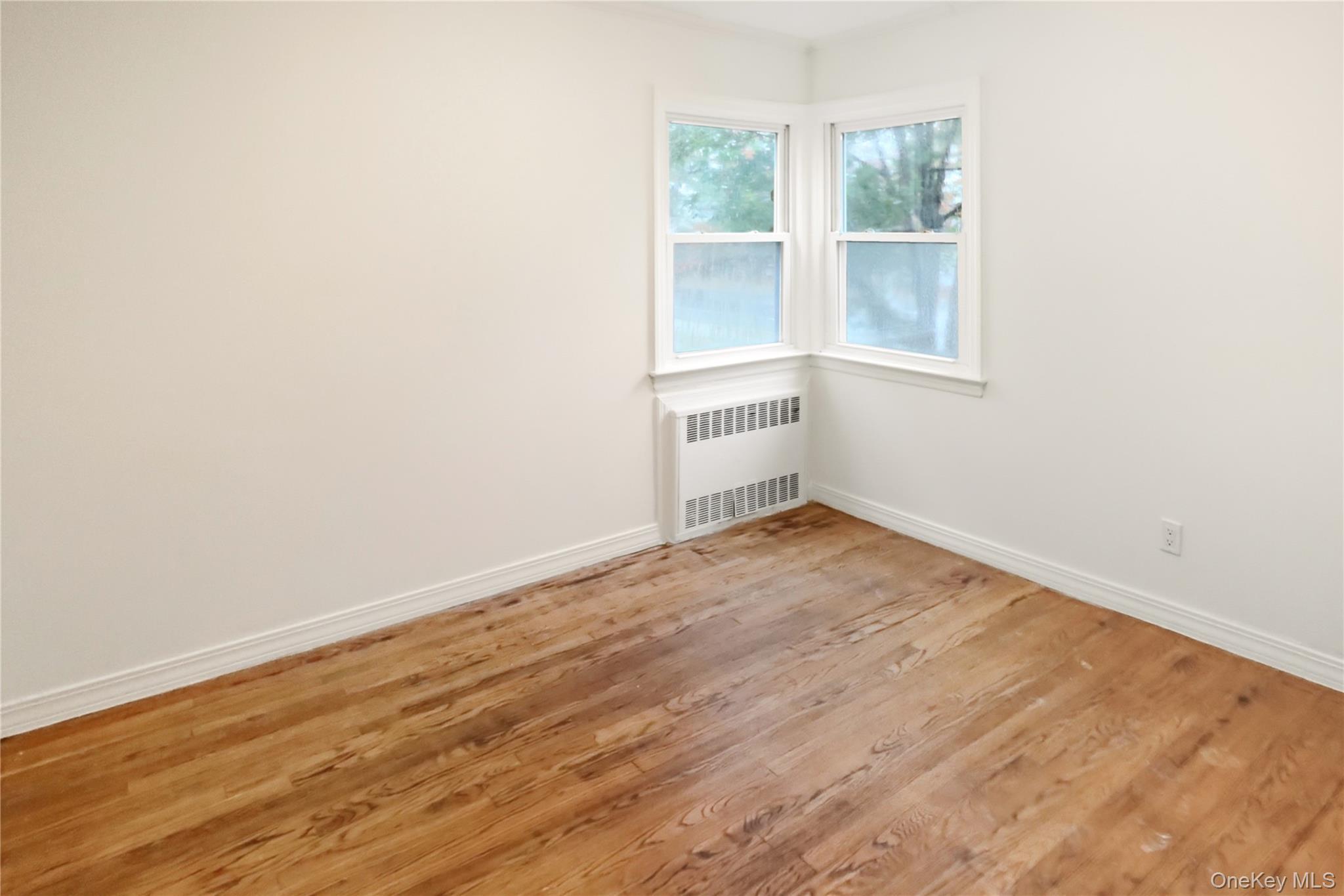 Single Family Hawthorne Nassau County, NY 11580, MLS-931070-6