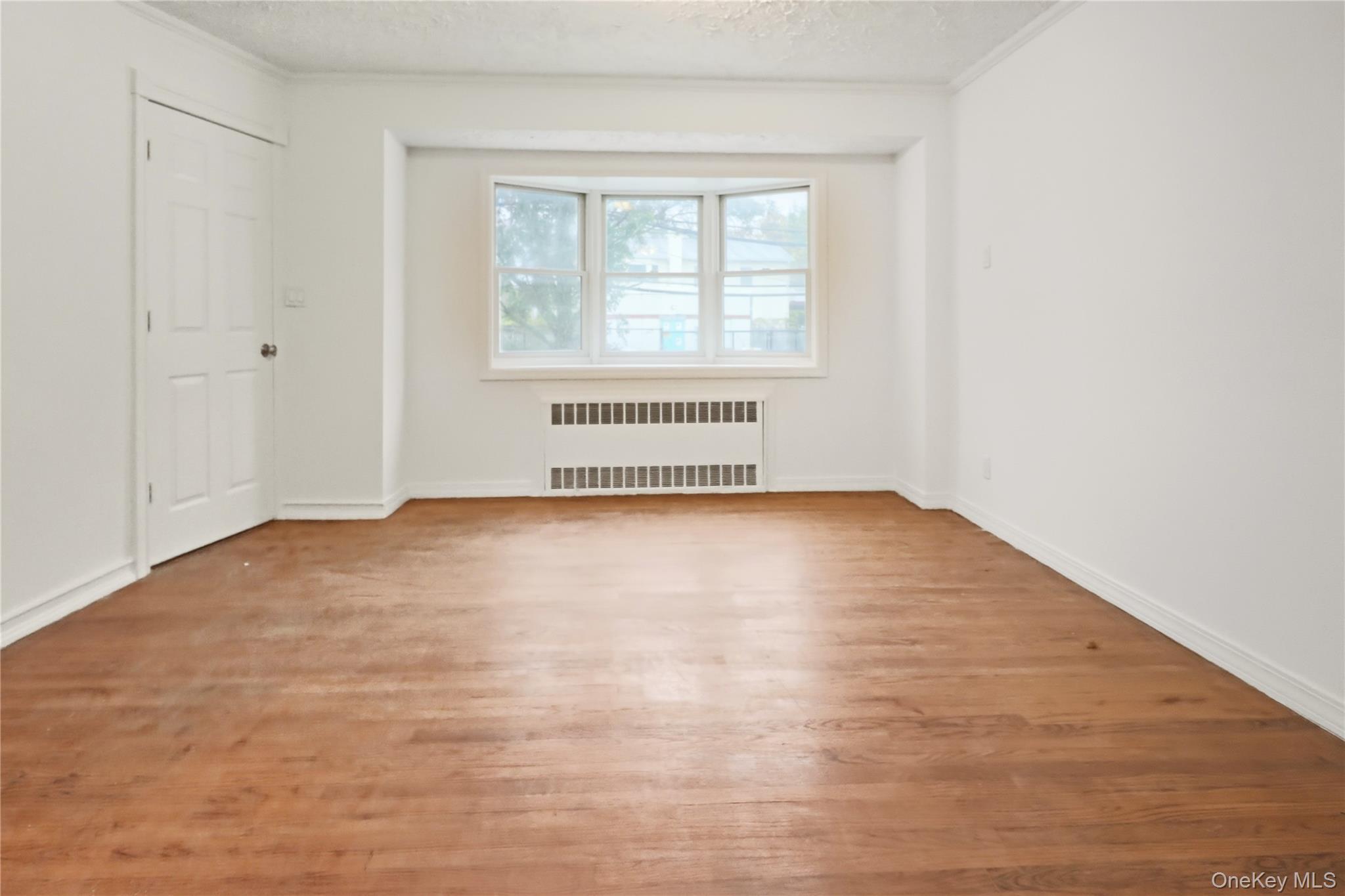 Single Family Hawthorne Nassau County, NY 11580, MLS-931070-7