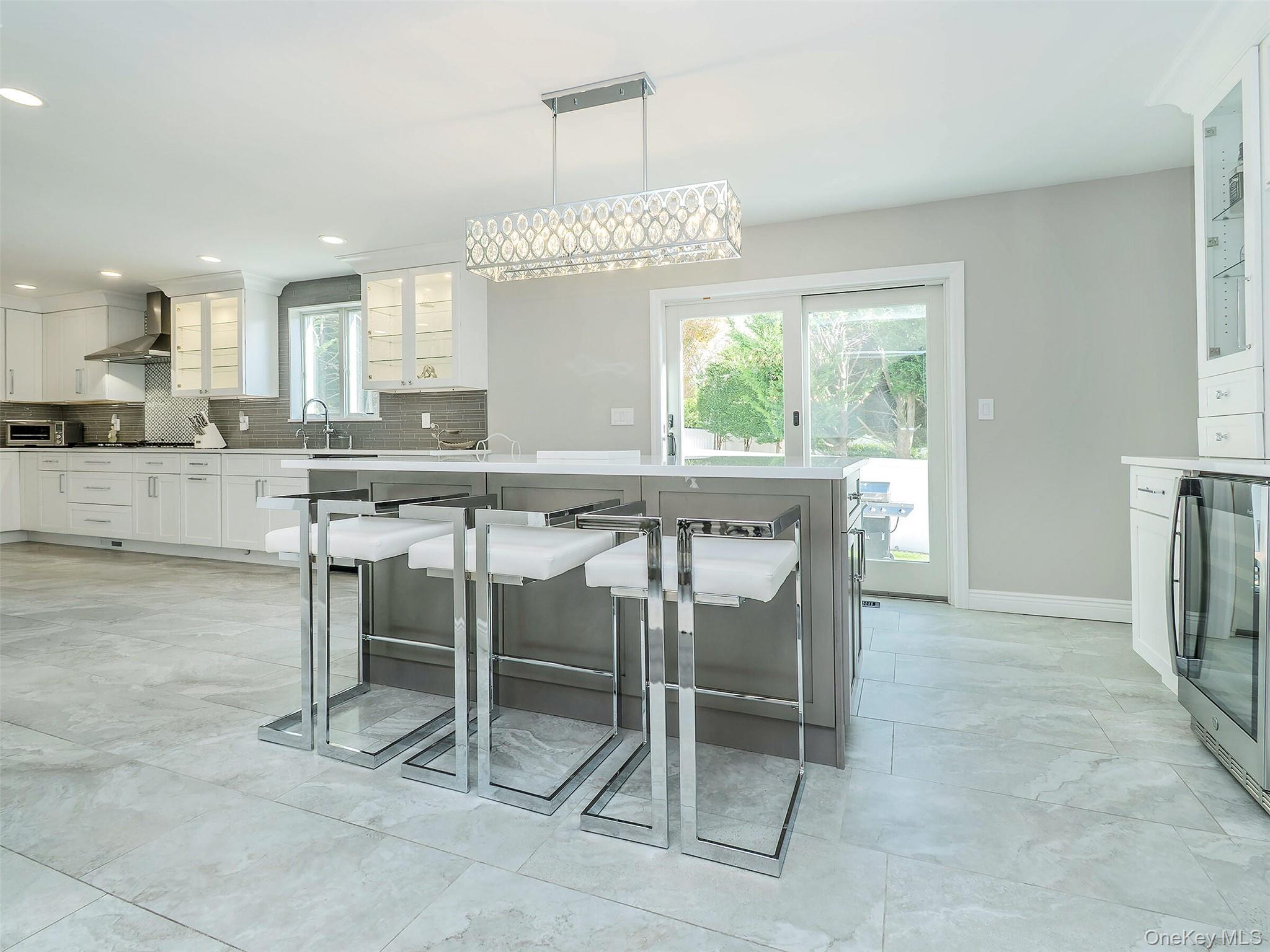 Single Family Maple  Nassau County, NY 11547, MLS-931076-15