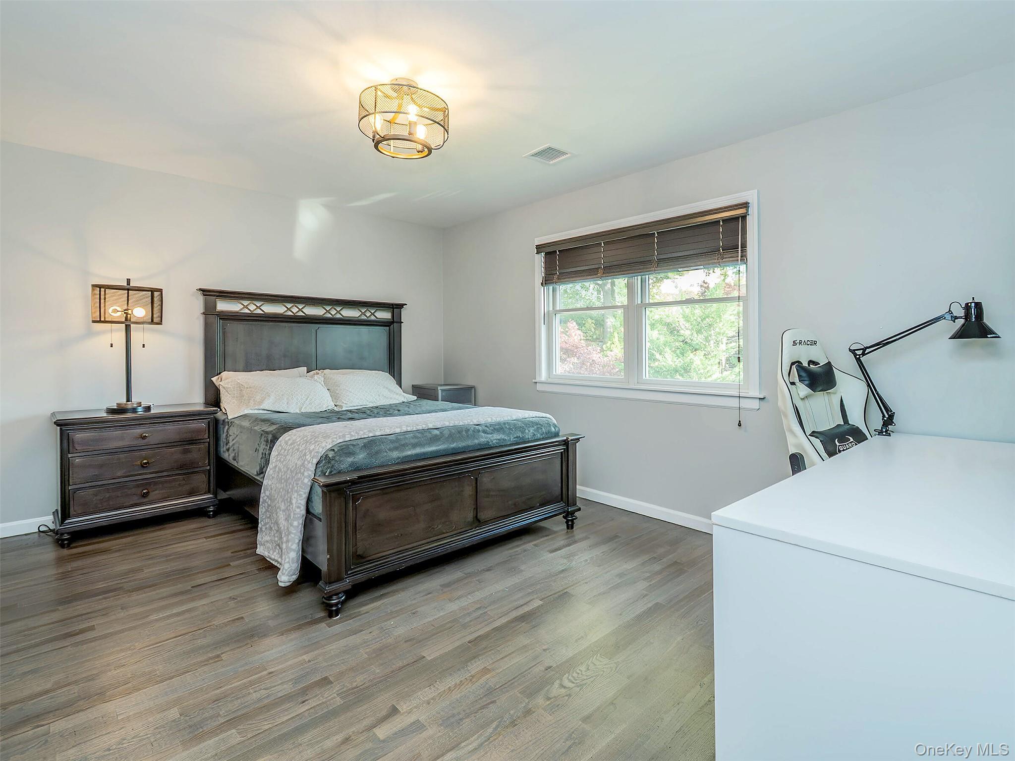 Single Family Maple  Nassau County, NY 11547, MLS-931076-23