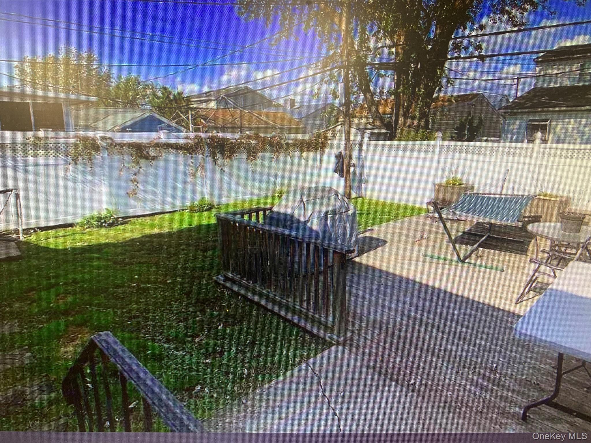 Single Family Robert Nassau County, NY 11520, MLS-931094-9