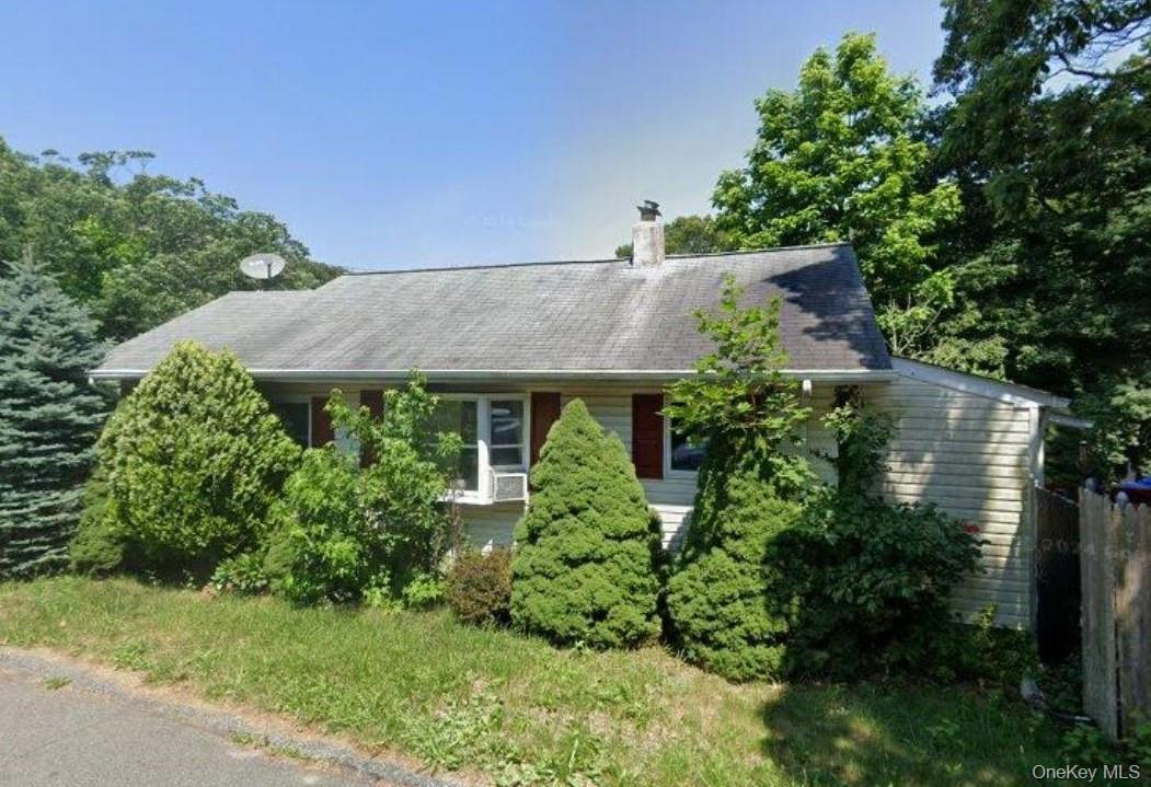 Single Family Forest  Suffolk County, NY 11779, MLS-931095-7