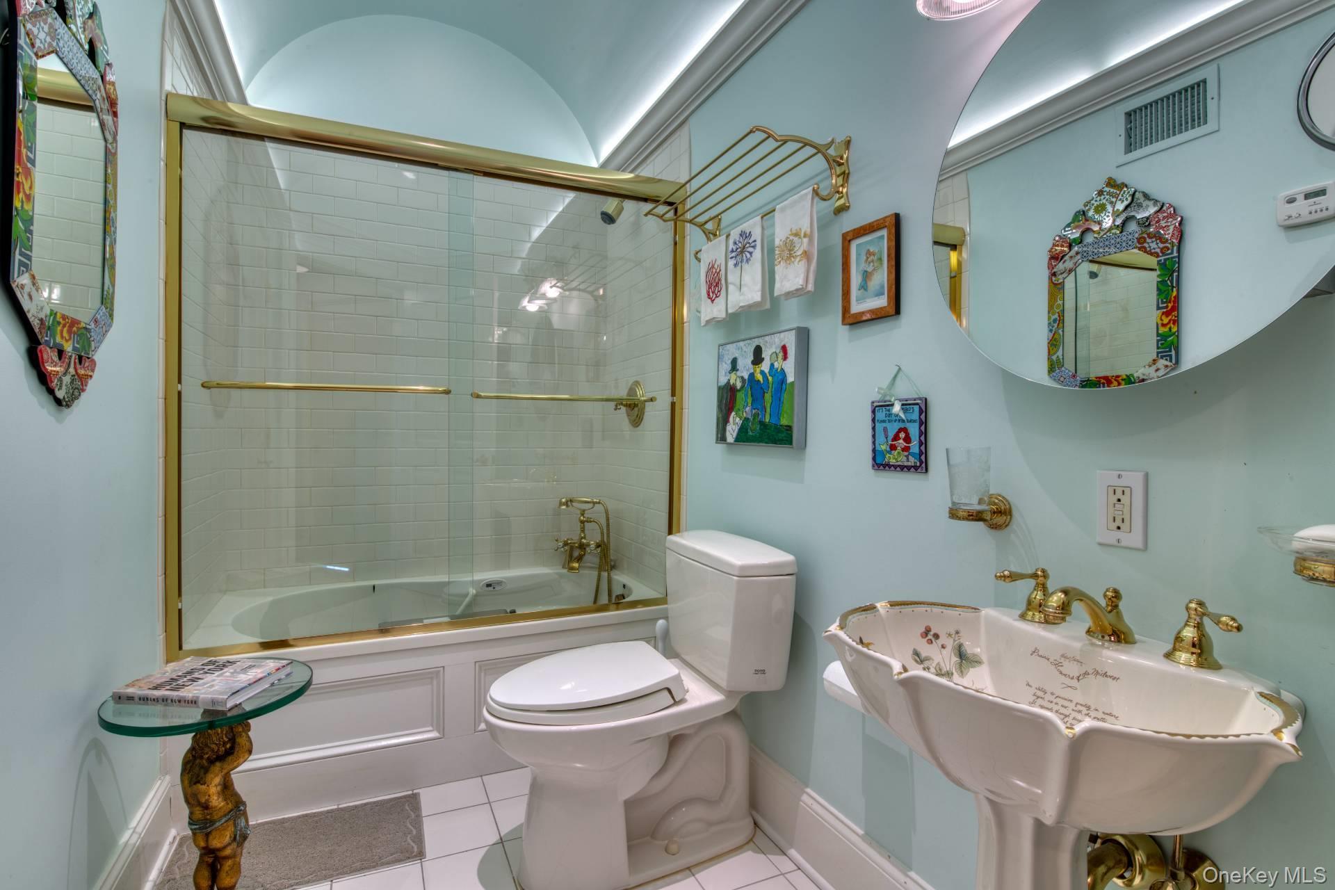 Single Family Bay View Suffolk County, NY 11963, MLS-931102-27