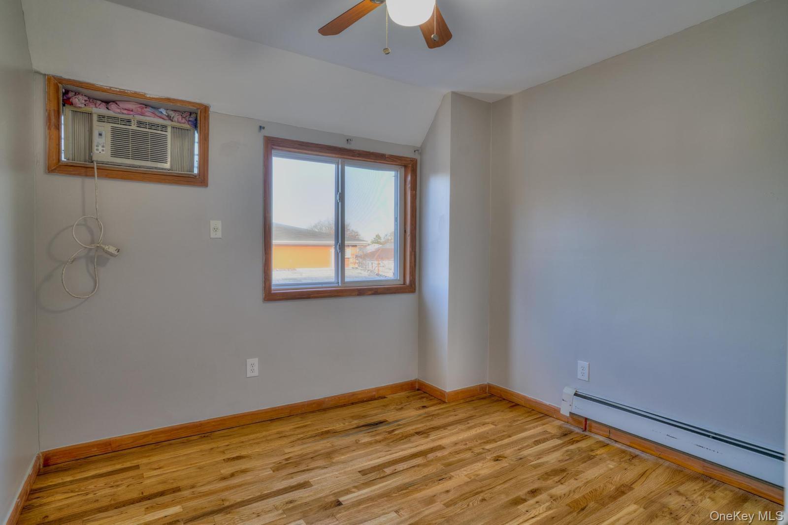 Single Family 129th  Queens, NY 11420, MLS-931112-26