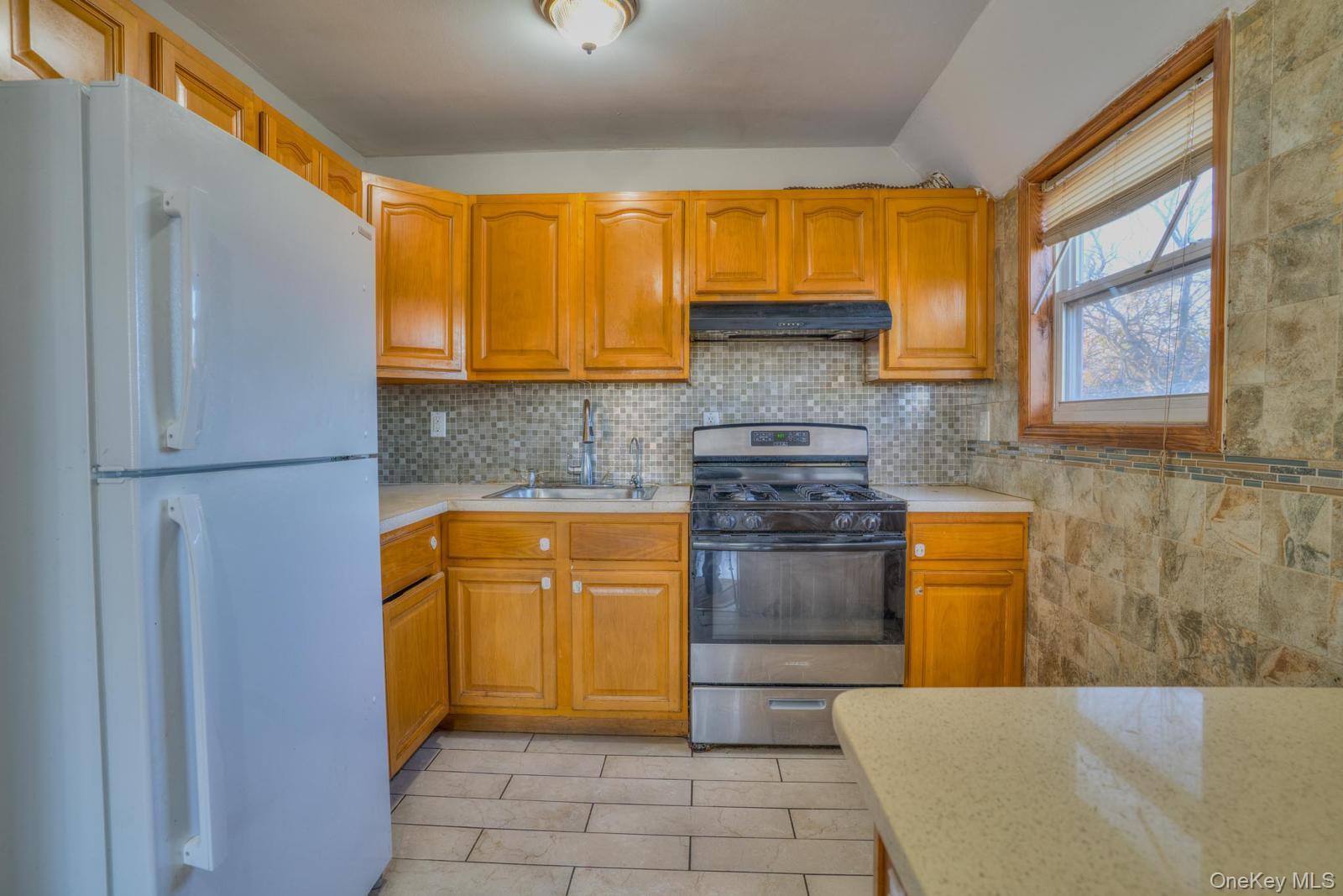 Single Family 129th  Queens, NY 11420, MLS-931112-34