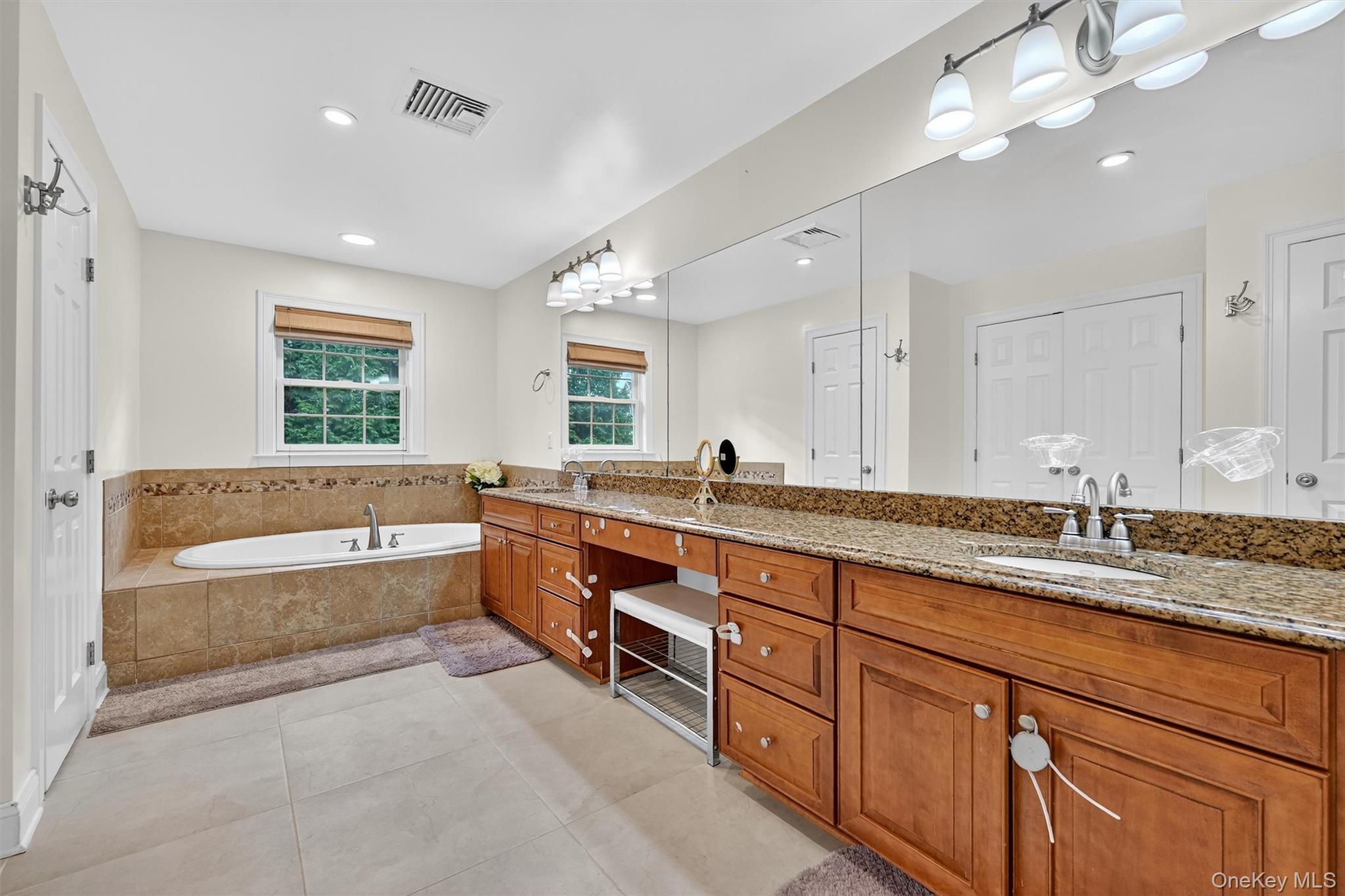 Single Family Stahl Orange County, NY 10950, MLS-931131-25