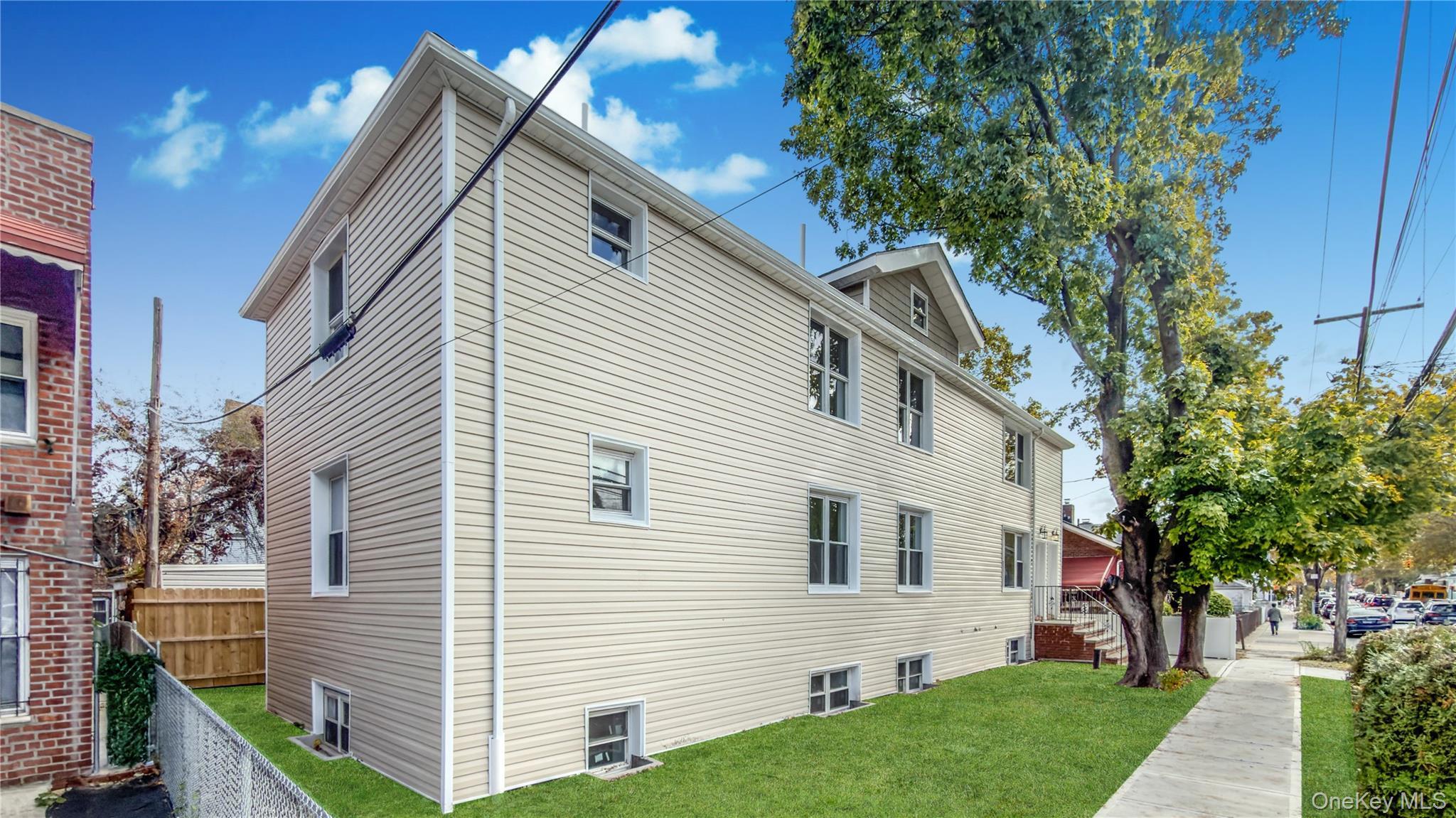 Single Family E 93rd  Brooklyn, NY 11236, MLS-931138-5