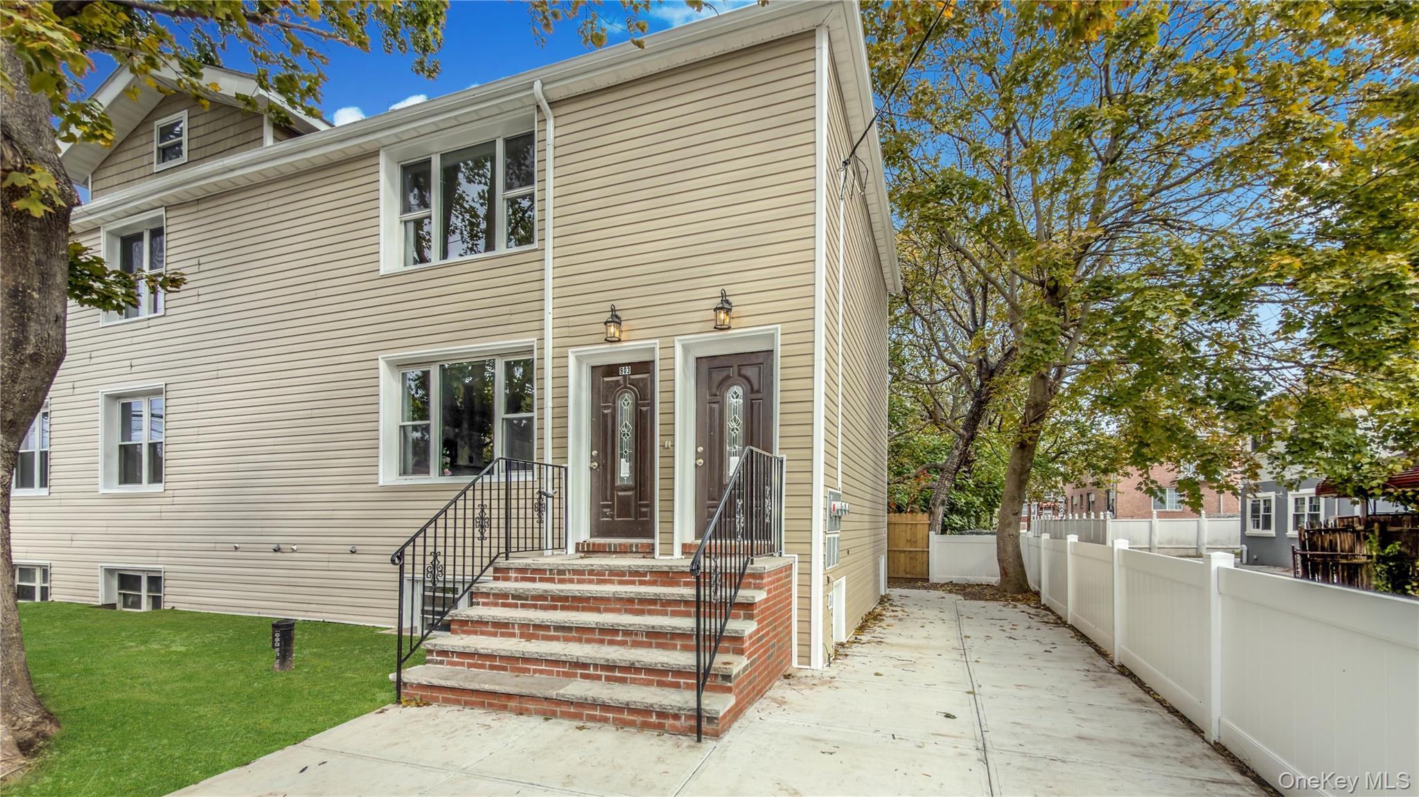 Single Family E 93rd  Brooklyn, NY 11236, MLS-931138-6