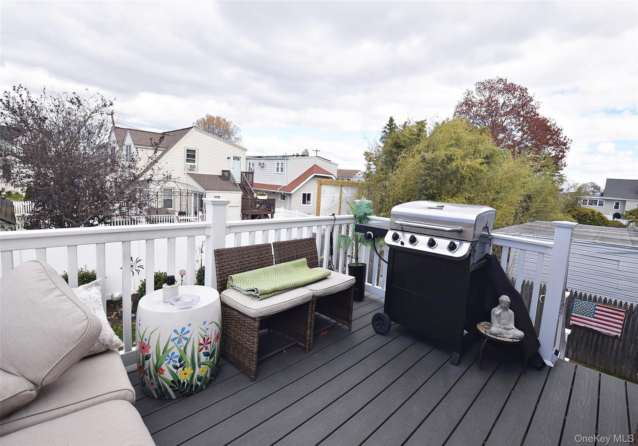 Single Family Van Buren Nassau County, NY 11510, MLS-931143-17