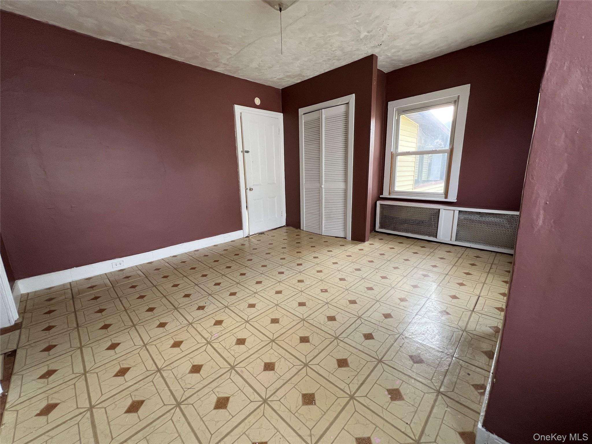 Single Family Grove  Dutchess County, NY 12508, MLS-931145-21